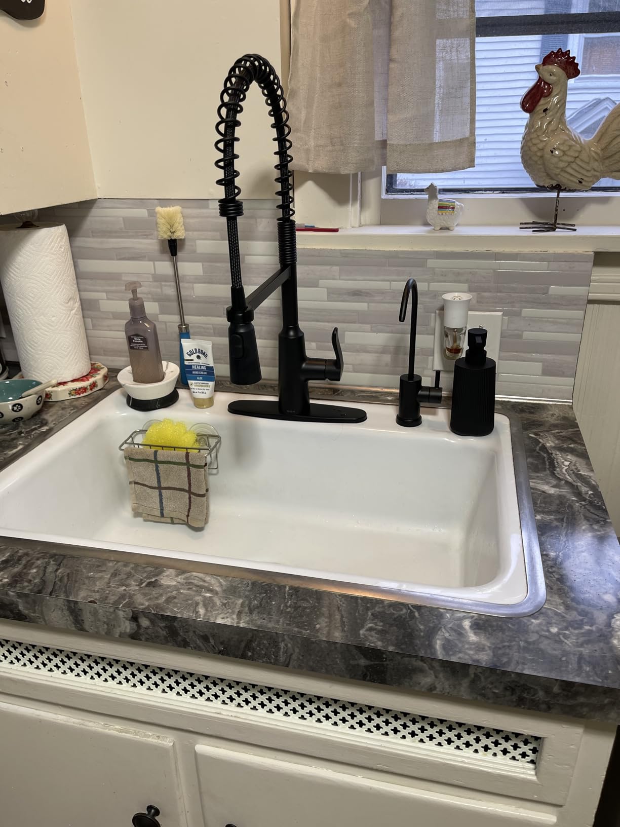 Small Soap Dispenser for Bathroom and Kitchen, Modern Farmhouse Striped Style Plastic Hand Soap Dish Soap Dispenser with Pump Matte Black customer photo 2