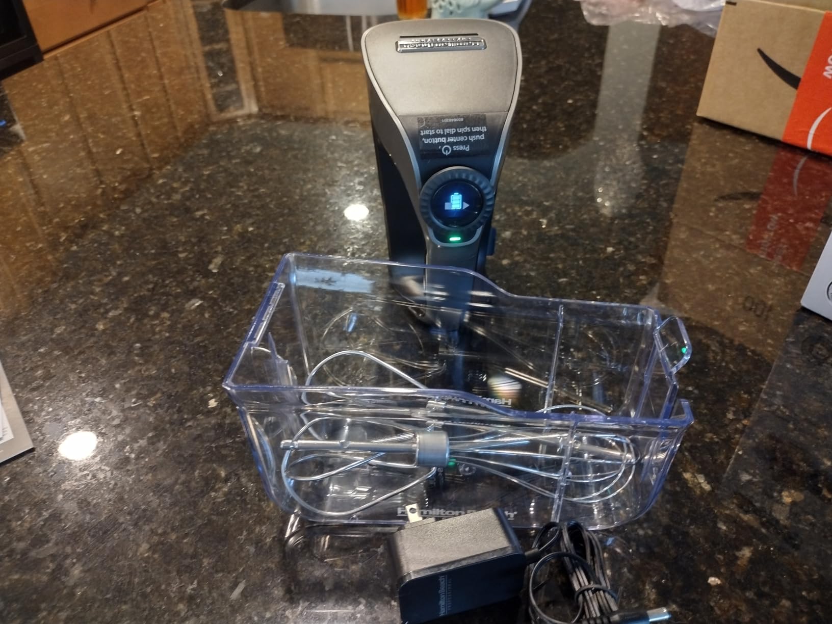 Hamilton Beach Professional Cordless Electric Hand Mixer with Infinite Speed Control, Powerful DC Motor for Effortless Mixing, Quick Recharging, LCD Screen, Whisk, Storage Case, Black (62673) customer photo 2