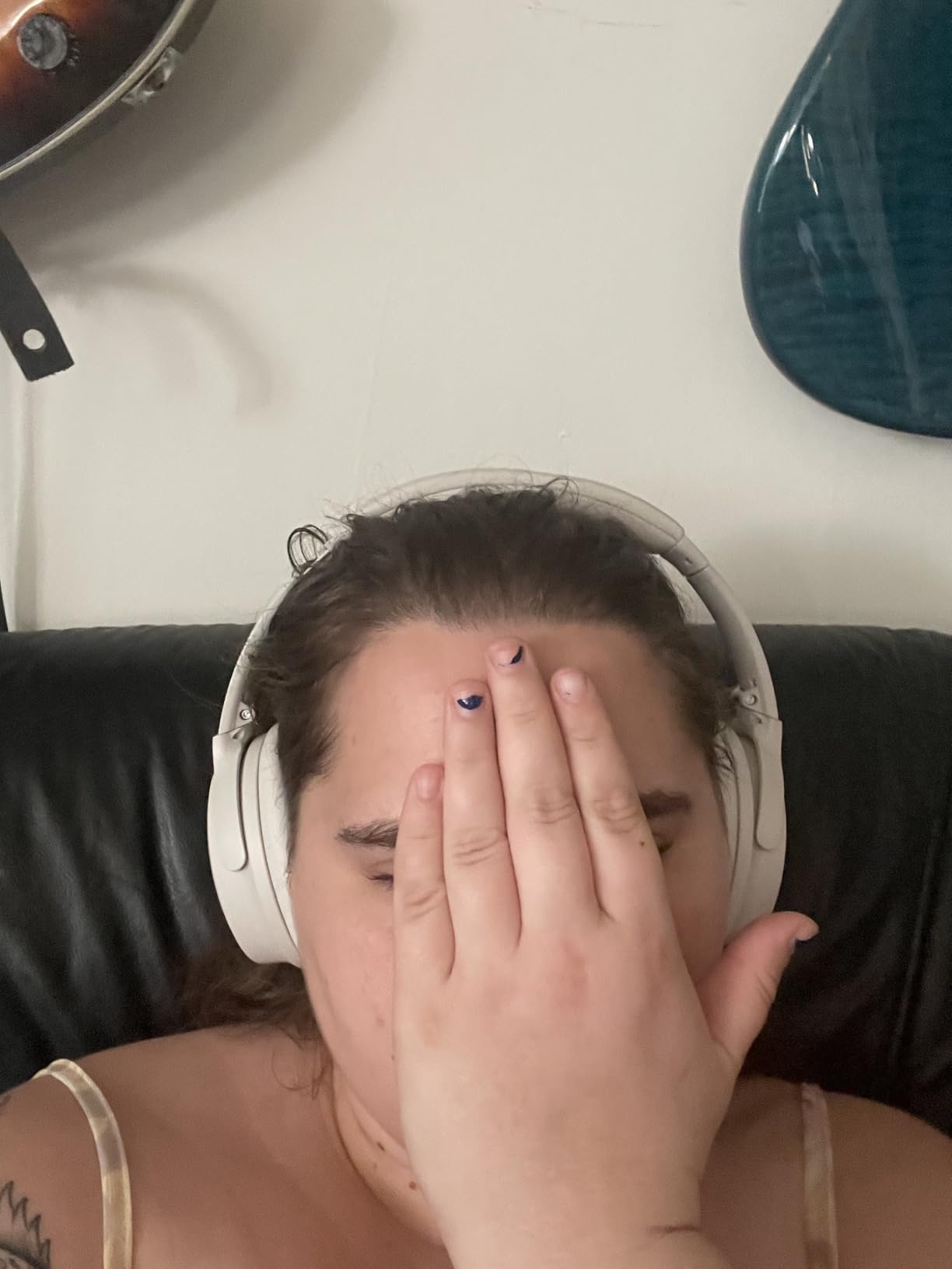 Bose QuietComfort Headphones - Wireless Bluetooth Headphones, Active Over Ear Noise Cancelling and Mic, USB-C Charging, Deep Bass, Up to 24 Hours of Playtime, Black customer photo 2