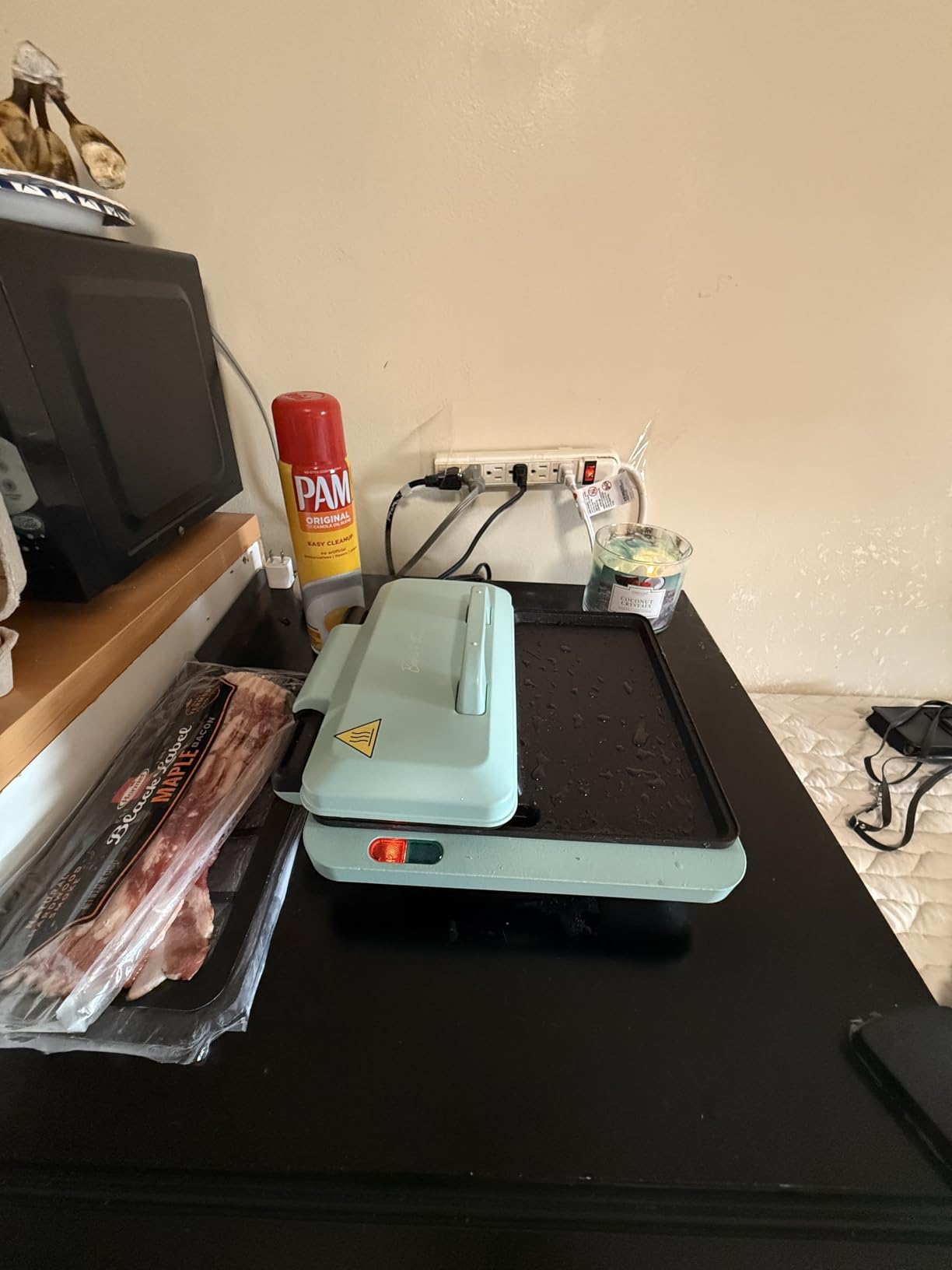 Breakfast Sandwich Maker, Nonstick Electric Griddle & Grill Combo, 3 in 1 Breakfast Station, Make Egg Muffin Sandwiches Burgers Hot dogs & Pancakes, Includes Burger Press, Tong & Brush customer photo 2