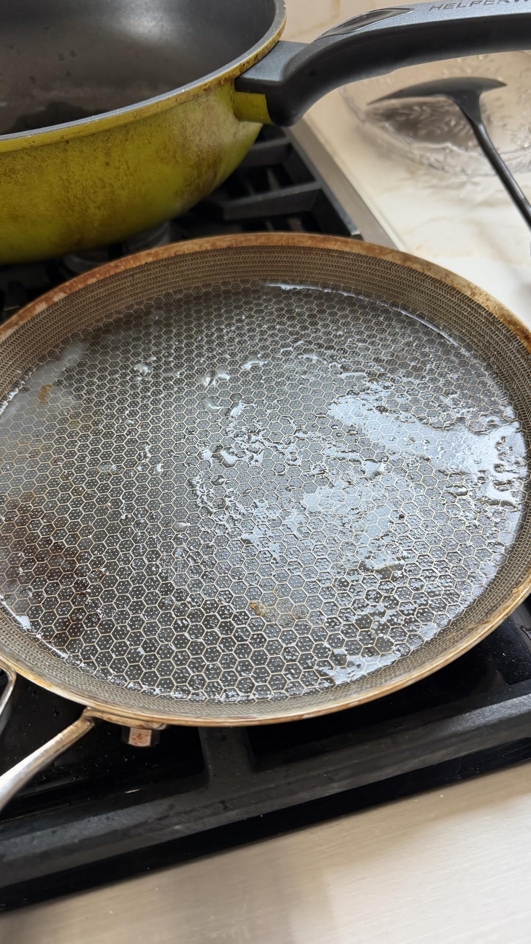 Innerwell Stainless Steel Crepe Pan - 11inch Nonstick Crepe Pan, Stainless Steel Honeycomb Coating Pancake Pan, Non Stick Flat Skillet Tawa Dosa Tortilla Griddle Pan, Induction Compatible, PFOA Free customer photo 2