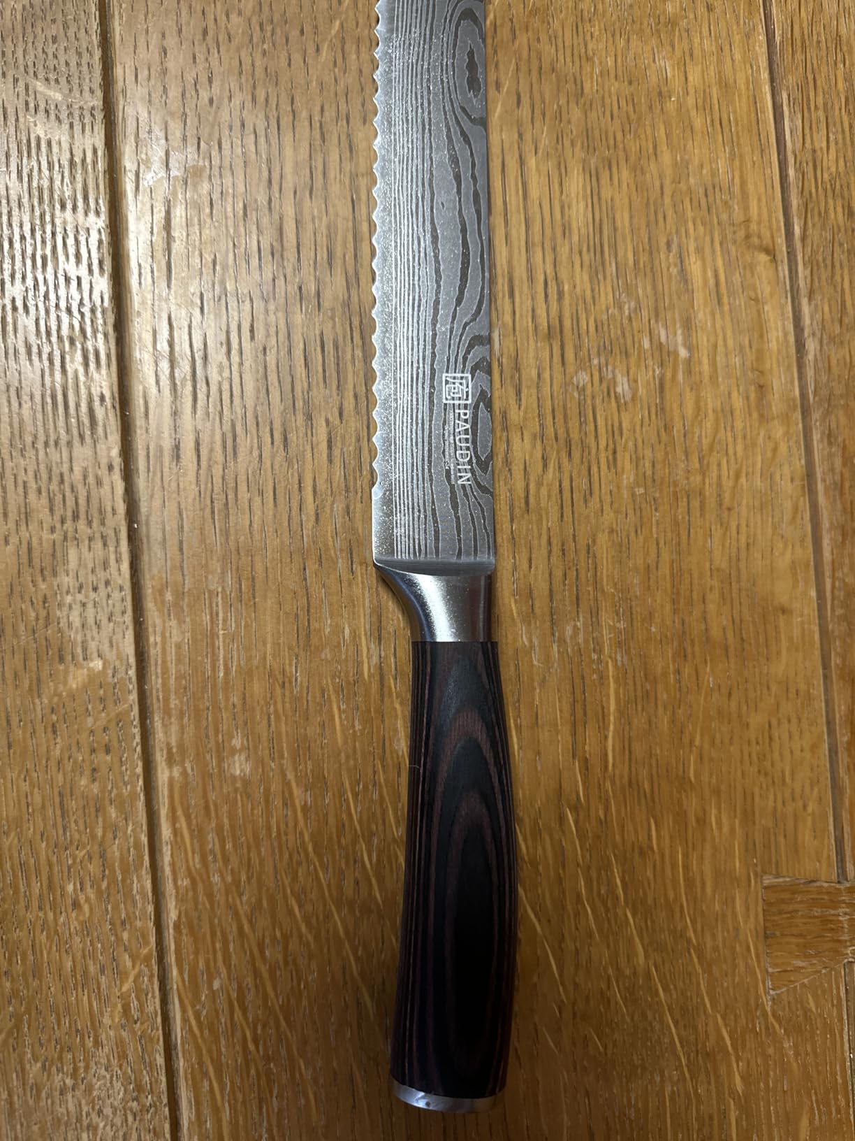 PAUDIN Bread Knife, 10 inch Serrated Knife, German Stainless Steel Bread Knife for Homemade Bread, Razor Sharp Edge for Efficient Slicing Sourdough Bread, Bagels, Cake customer photo 2