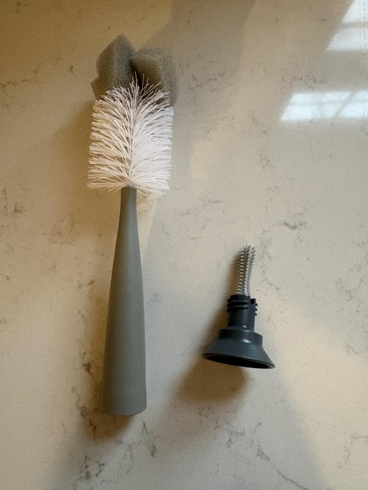 Munchkin Sponge Bottle Brush, Modern Design, 2 Pack, Grey customer photo 2