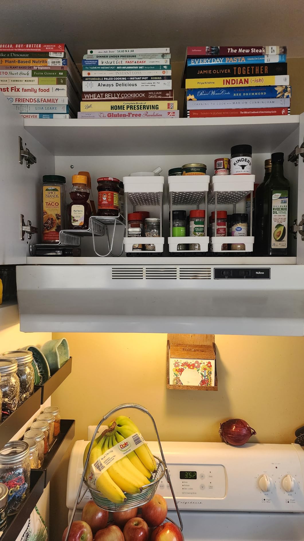 Pull Out Spice Rack Organizer for Cabinet, 3 Packs Slide Out Spice Racks Organizer, Spice Cabinet Organizers, Cabinet Size Need:12'' Highx11'' Deepx5'' Wide,Each Tier Hold 10 Spice Jar - 2 Tier, Black customer photo 2