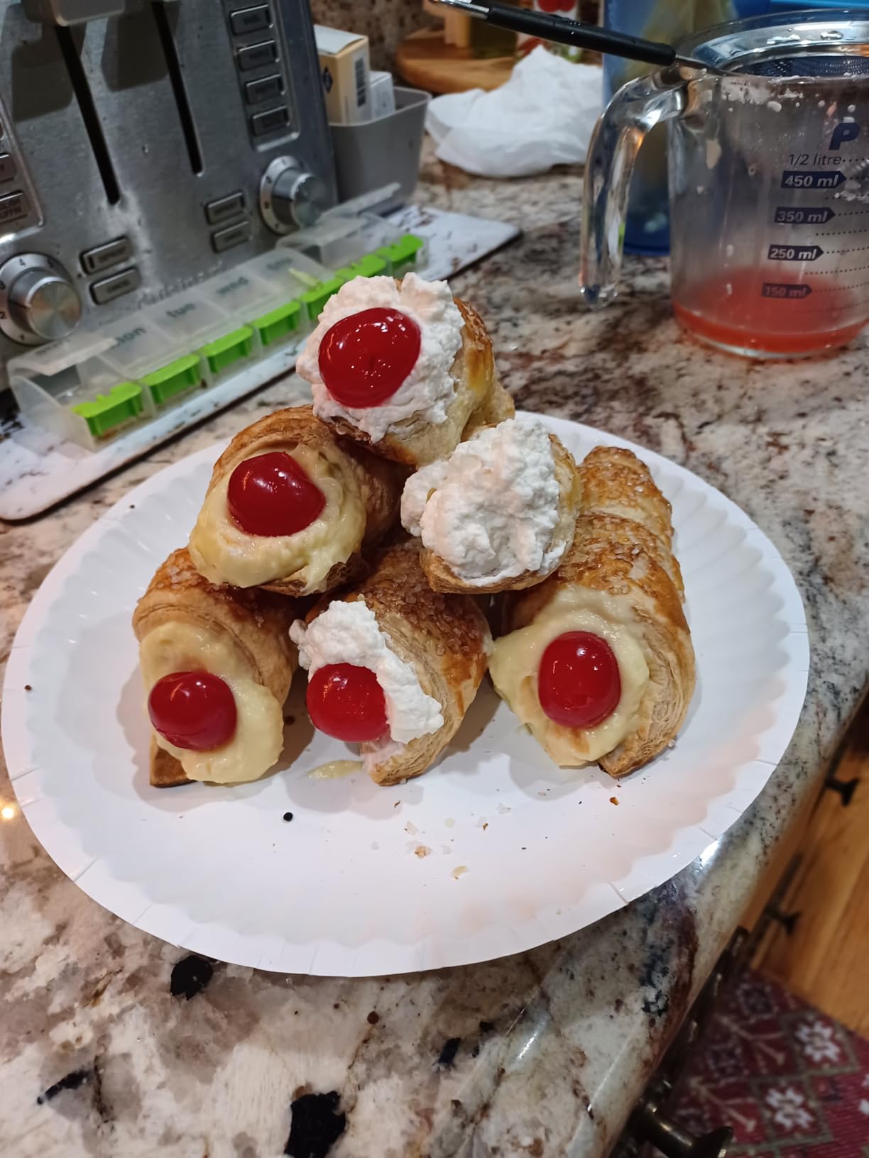 16 Pack Cannoli Tubes Stainless Steel, 5 inch Large Size Cannoli Tubes Baking Molds with Piping Bags, Long Piping Tips for Cream Horns, Cannoli Shell, Brioche Rolls, Croissant Toast customer photo 2