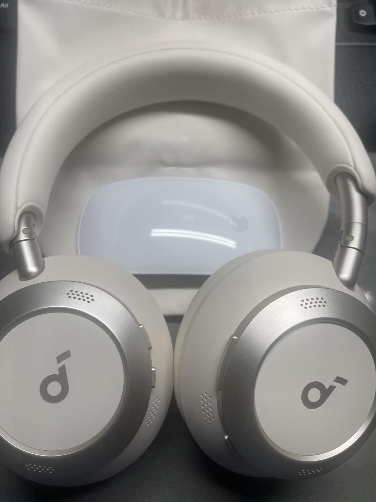 Soundcore Space One Pro, FlexiCurve Over-Ear Headphone, Adaptive Active Noise Cancelling Headphones Driven by 6 Mics, 60H Lossless Audio, Ultra-Fast Charging, Hi-Res Wireless, Comfortable Fit customer photo 1