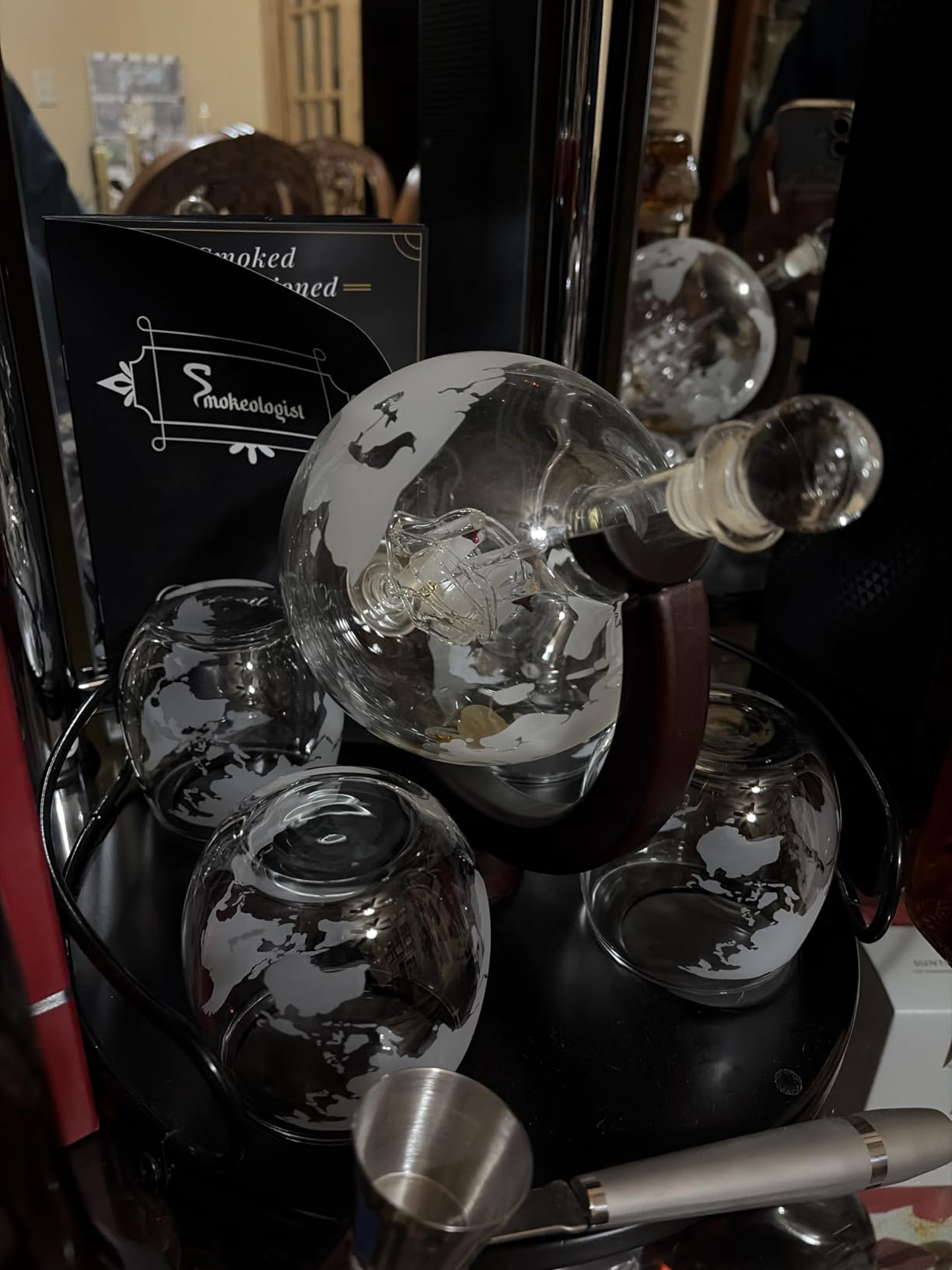 Whiskey Decanter Sets for Men, Whiskey Decanter Globe Set with 2 Etched Globe Whisky Glasses for Liquor, Bourbon, Cocktails, Vodka, Scotch liquor decanter Sets - 850ml customer photo 1