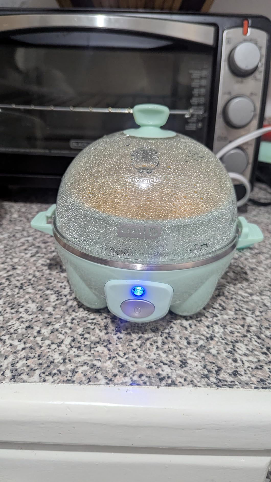 Dash Rapid Egg Cooker - Boiler, Poacher & Steamer - Includes Measuring & Recipe Guide - Dishwasher Safe - BPA Free - Holds 7 Eggs, Black customer photo 2