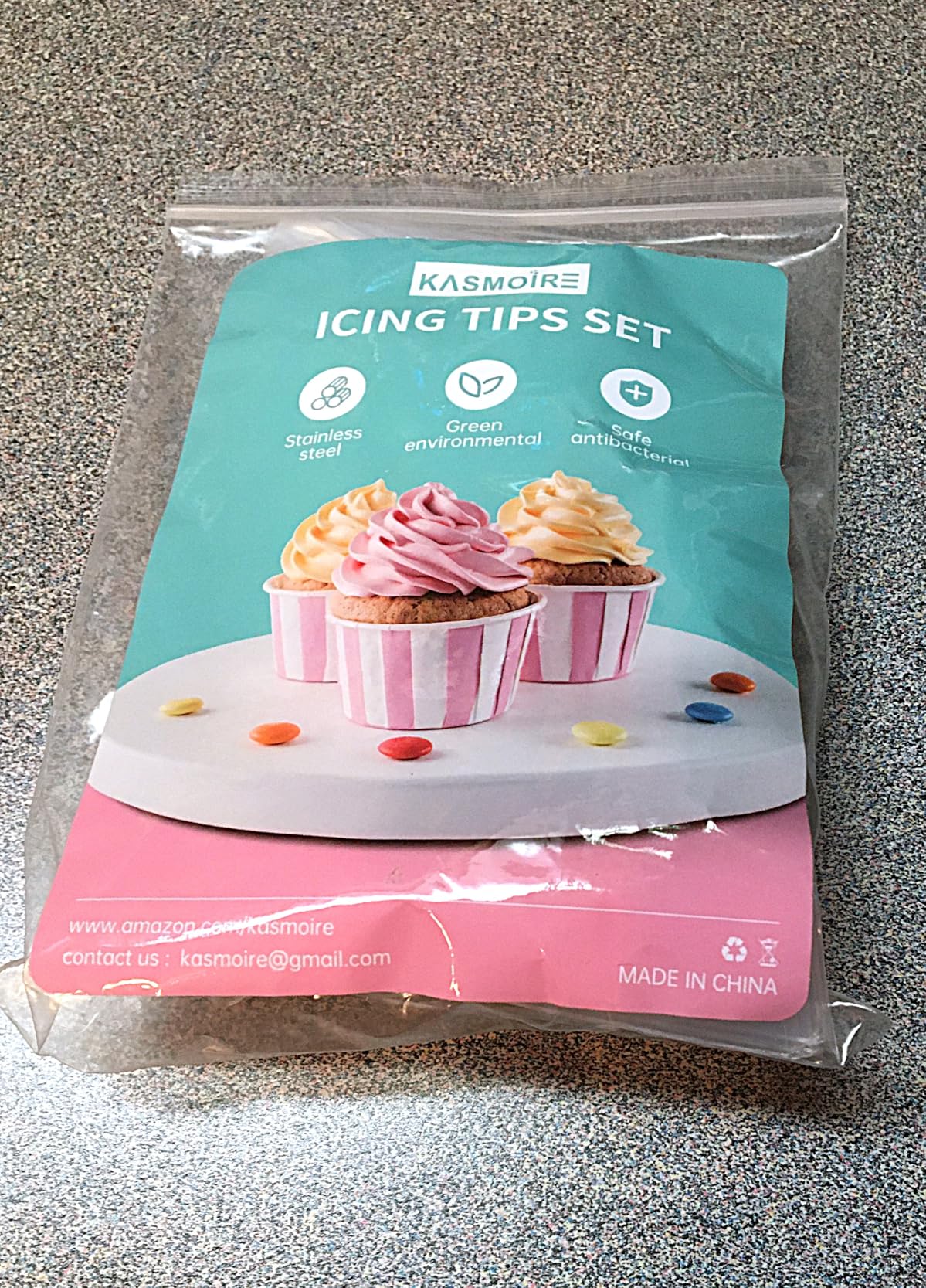 3Pcs Churro Piping Bags and Tips Set,Stainless Steel 9FT Icing Tips Set with 10Pcs Disposable Piping Bags,Open Star Pastry Tips for Cake Decorating customer photo 2