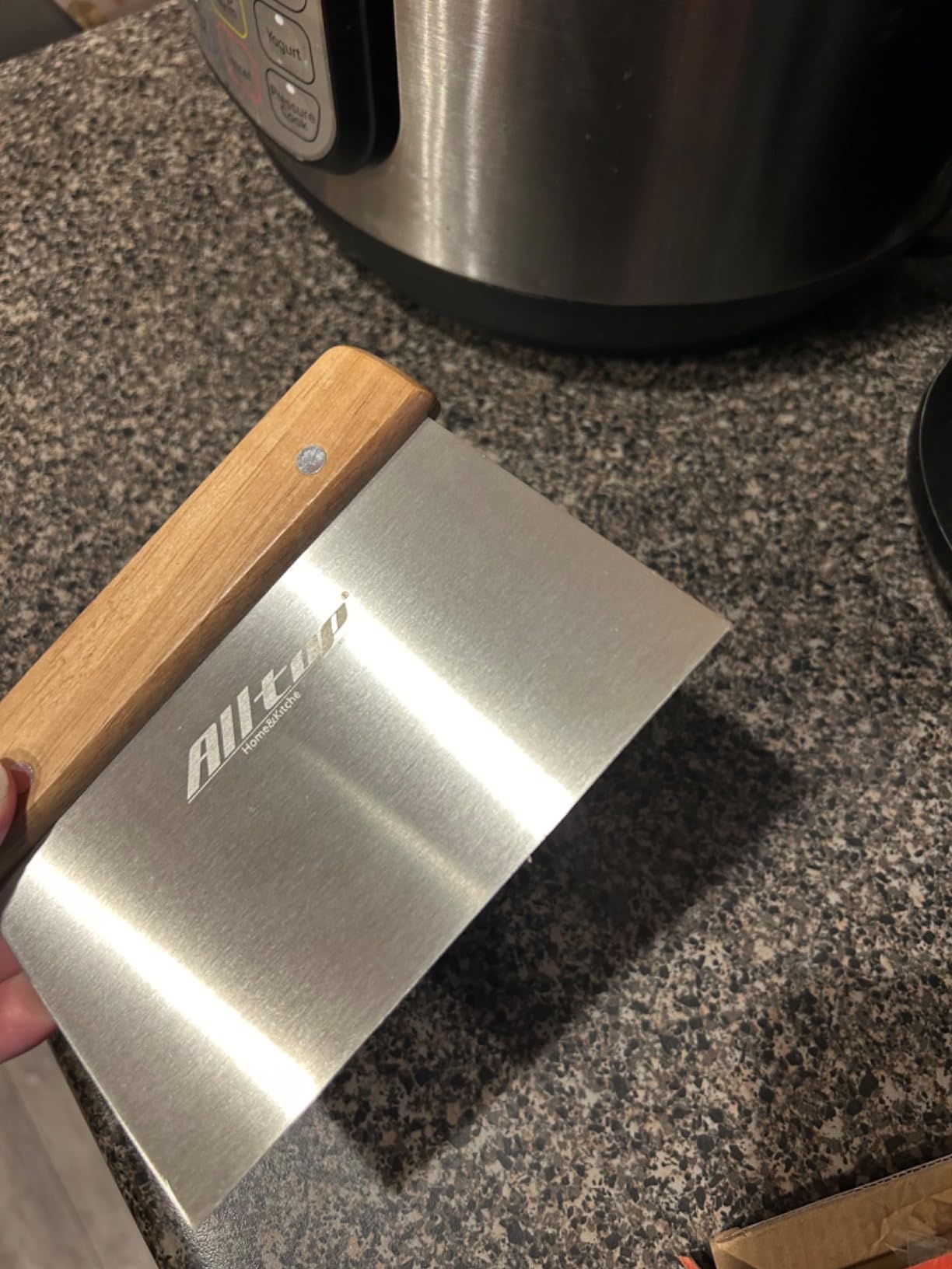 ALLTOP Dough Cutter - Premium Stainless Steel Food Scraper for Bread and Pastry - Bench Scraper with Ergonomic Wooden Handle - Multipurpose Kitchen Tool customer photo 1