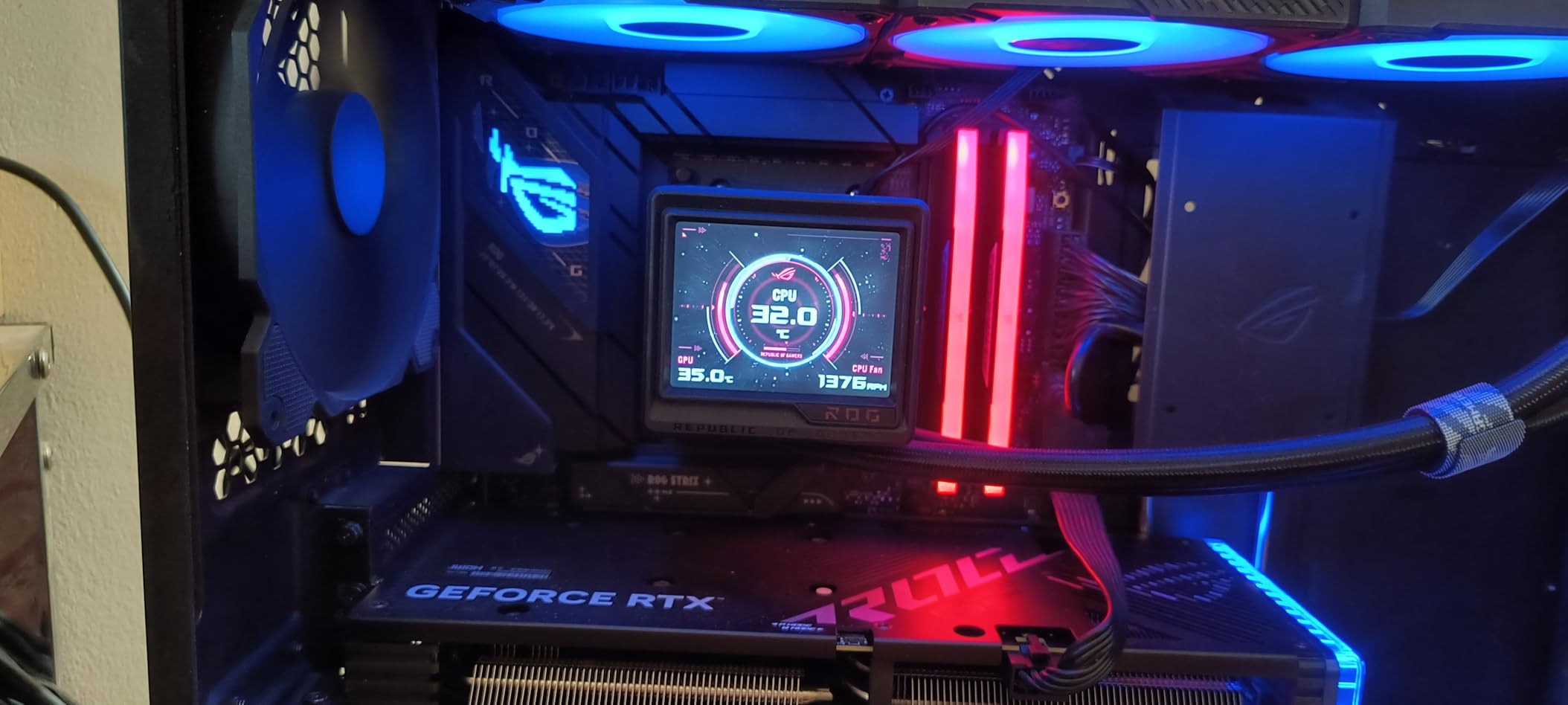ASUS Dual GeForce RTX 4060 V2 OC Edition (PCIe 4.0, 8GB GDDR6, DLSS 3, HDMI 2.1a, DisplayPort 1.4a, 2-Slot Design, Axial-tech Fan Design, 0dB Technology, and More) customer photo 2