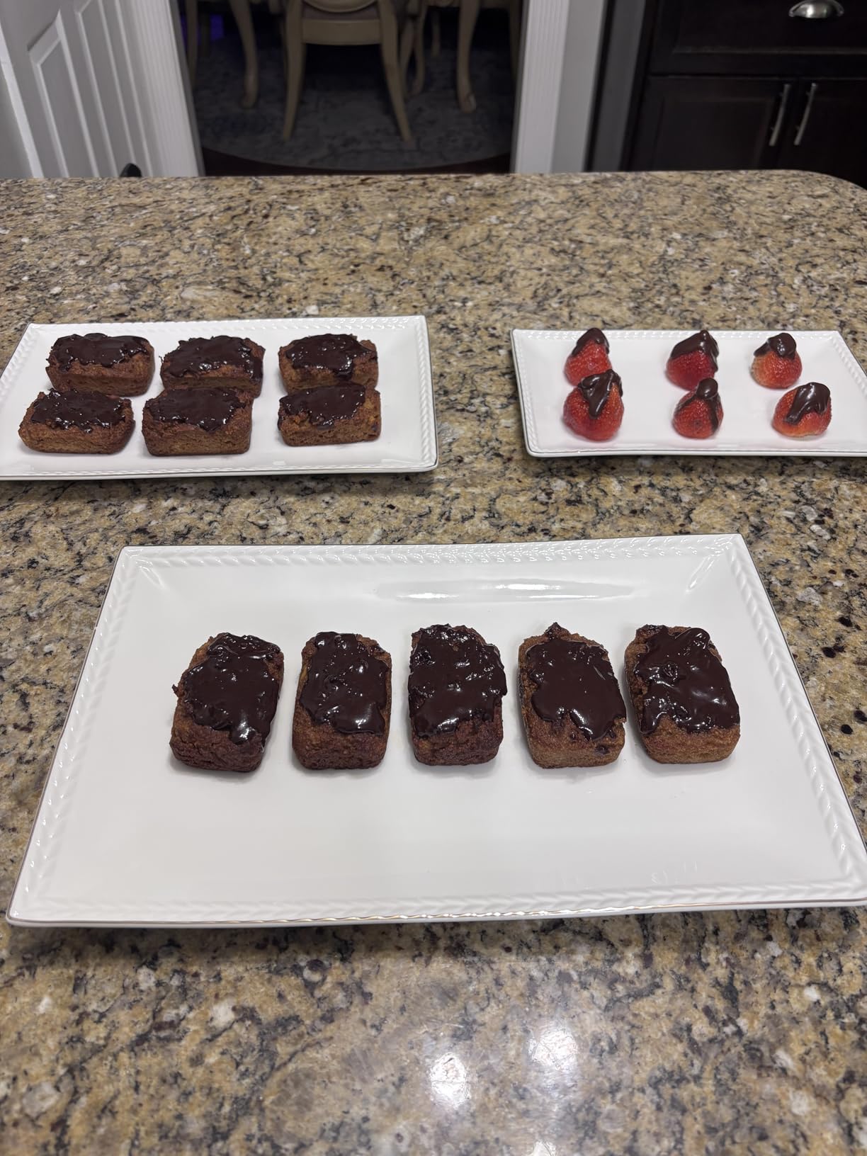 Kassel Ceramic Serving Platter Set | 16