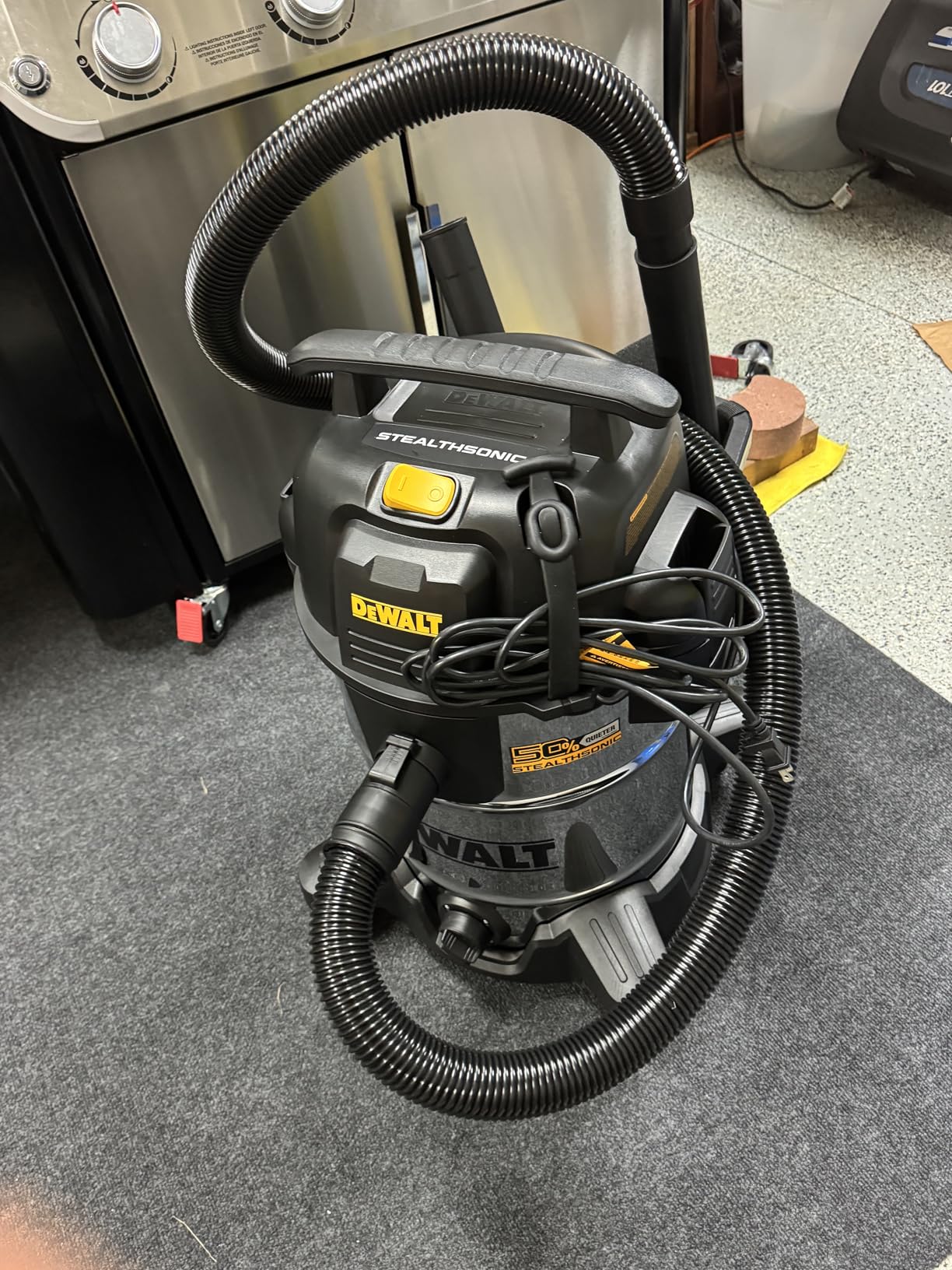 DEWALT 10 Gallon STEALTHSONIC Wet and Dry Shop Vacuum, Ultra Quiet Heavy Duty With Attachments customer photo 1