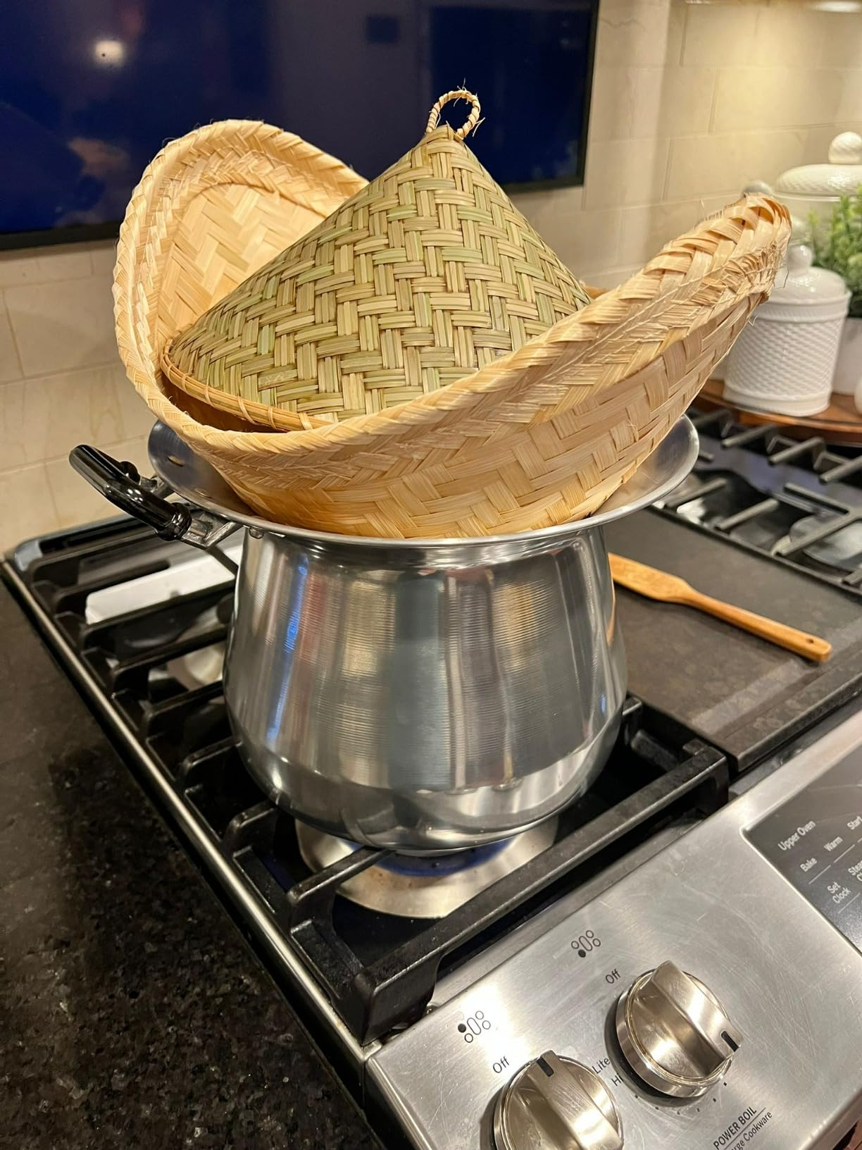 Sticky Rice Essential Starter Set - Includes Steamer Pot, Handcrafted Bamboo Wing Basket, 24