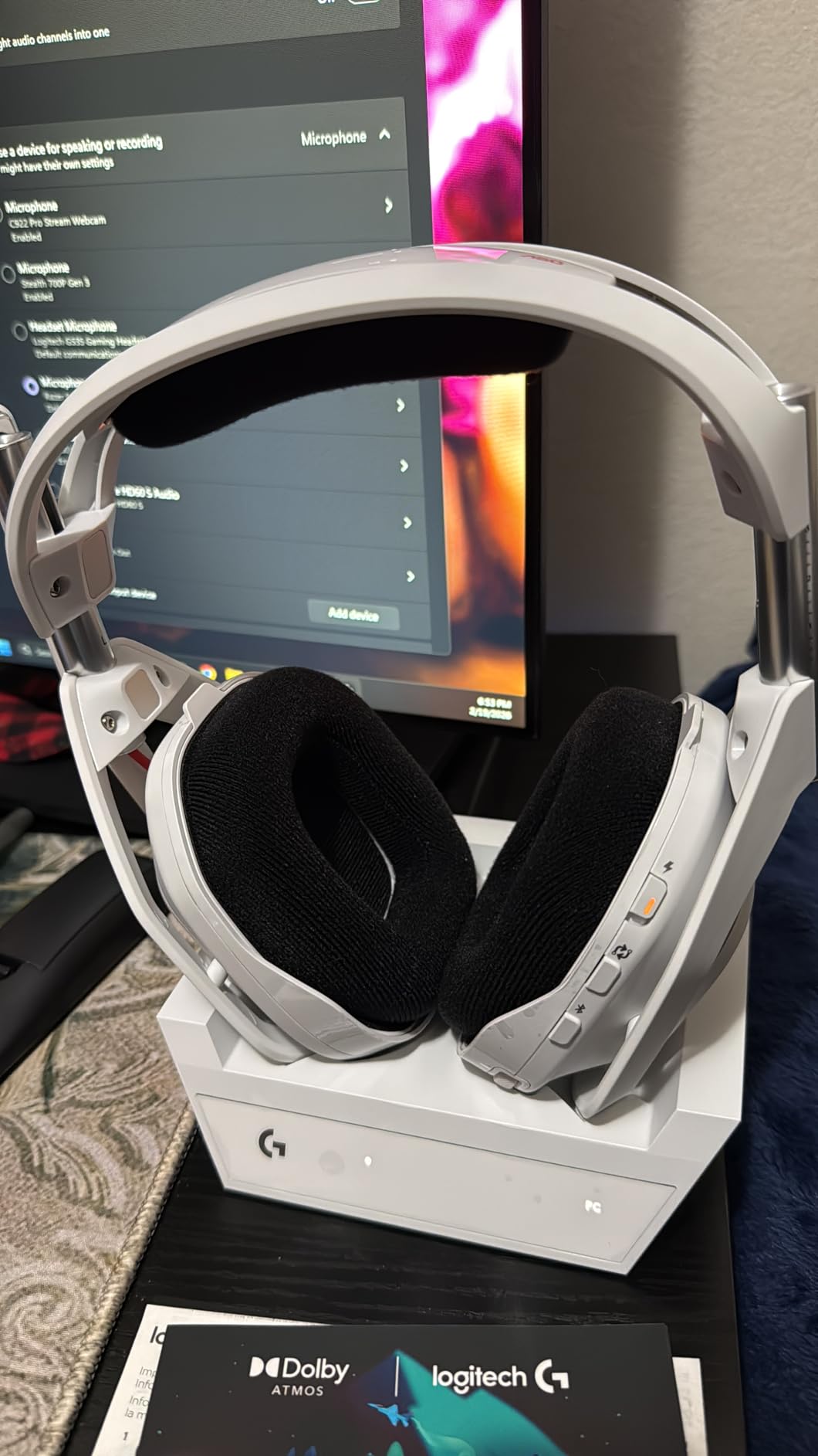 Logitech G Astro A50 Multi-Platform Wireless Gaming Headset + Base Station for PS5/Xbox/PC: PLAYSYNC Audio Switcher, 24hr Battery, 2.4GHz & BT - Black customer photo 1