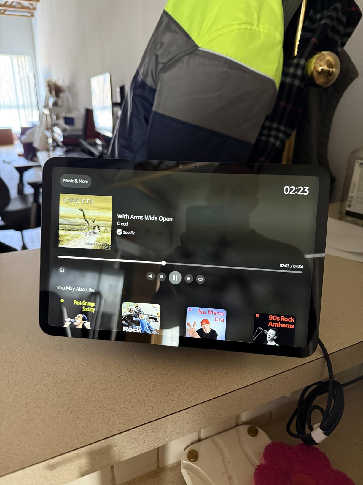 Echo Show 11 (newest model), Vibrant Full-HD 11