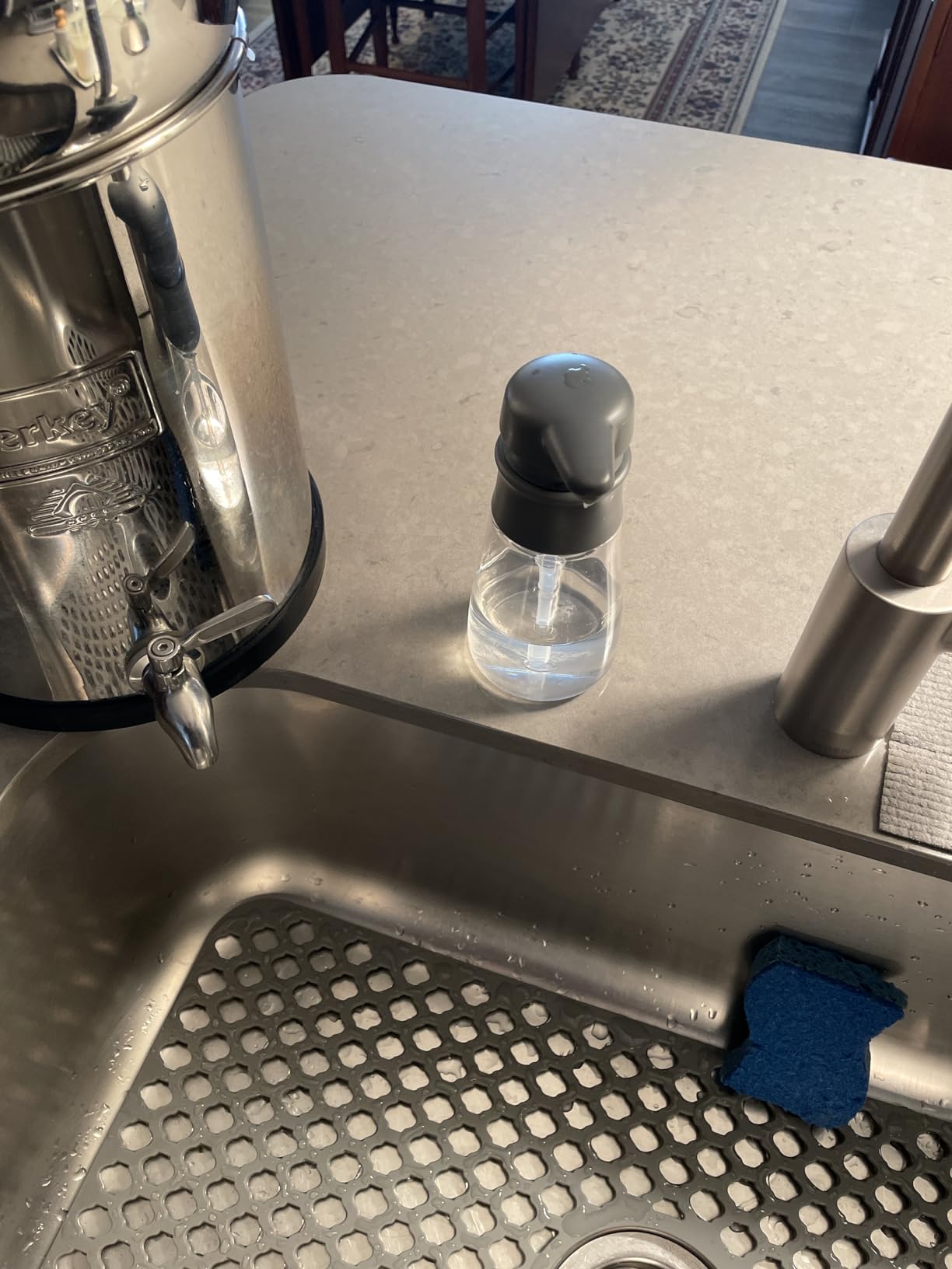 OXO Good Grips Soap Dispenser - 10 oz customer photo 1