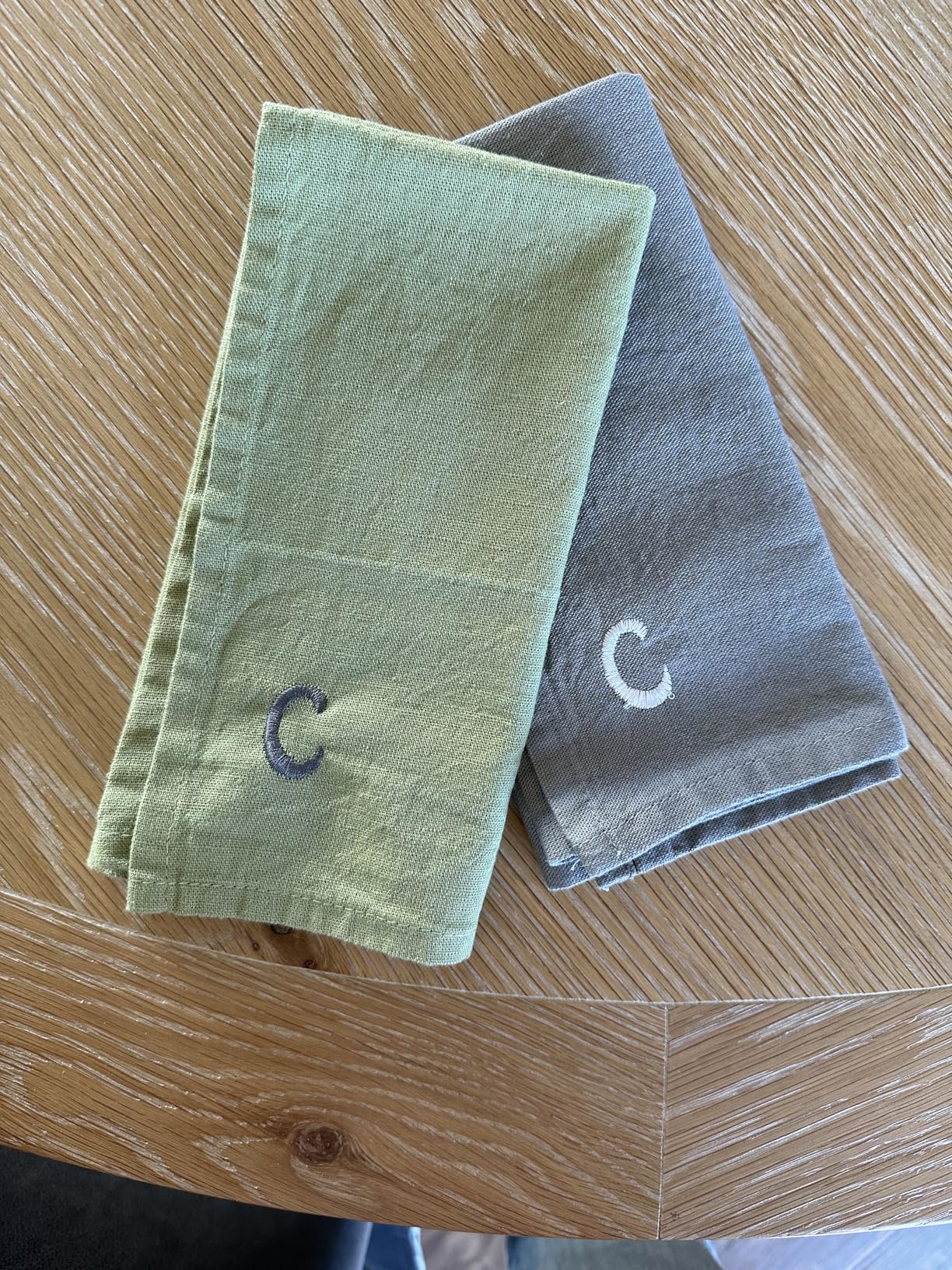 Ruvanti Linen Napkins Set of 12, 18x18 Cloth Napkins, Cotton Linen Blend Napkins Cloth Washable, Soft, Reusable Dinner Napkins for Wedding, Parties, Christmas, Thanksgiving, Everyday Use - Natural customer photo 1