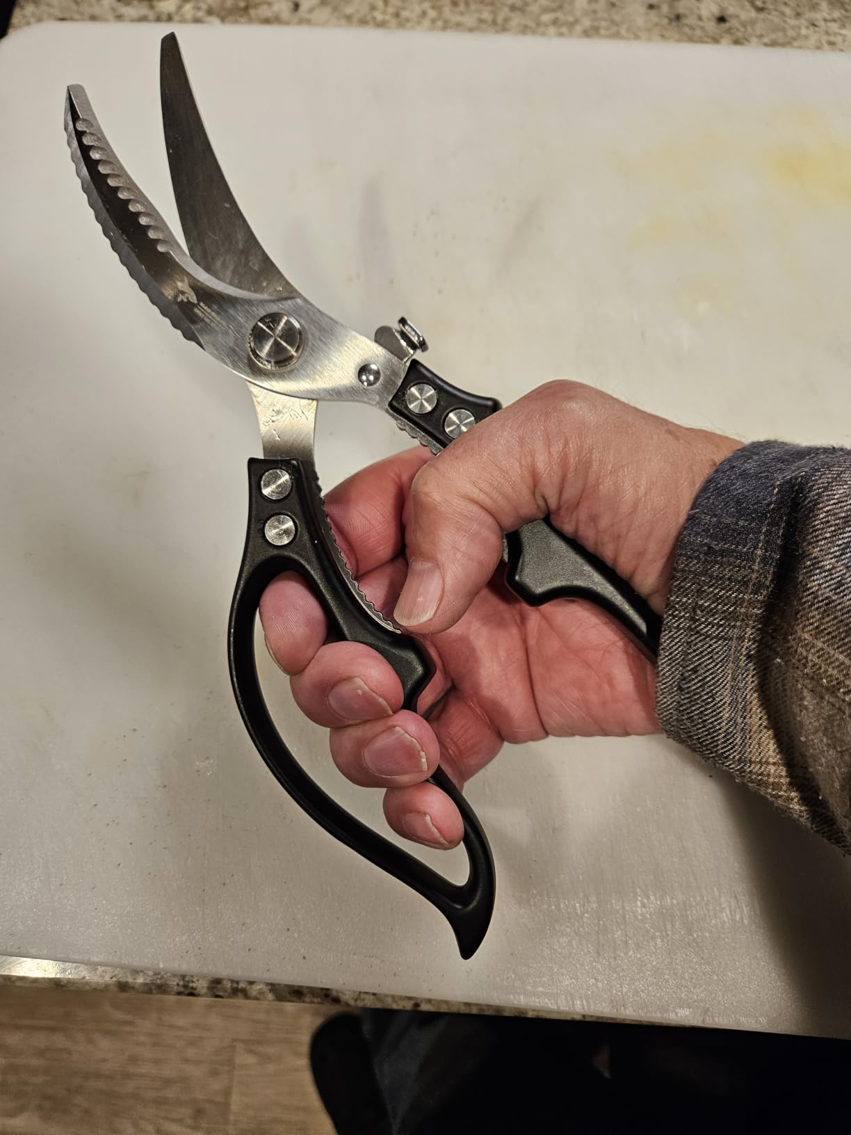 MAD SHARK Heavy Duty Poultry Shears, Kitchen Shears with Non-Slip Handle & Safety Lock, All Purpose Kitchen Scissors for Chicken, Meat Cutting, Turkey, Fish, Vegetables, Spring Loaded, Dishwasher Safe customer photo 2
