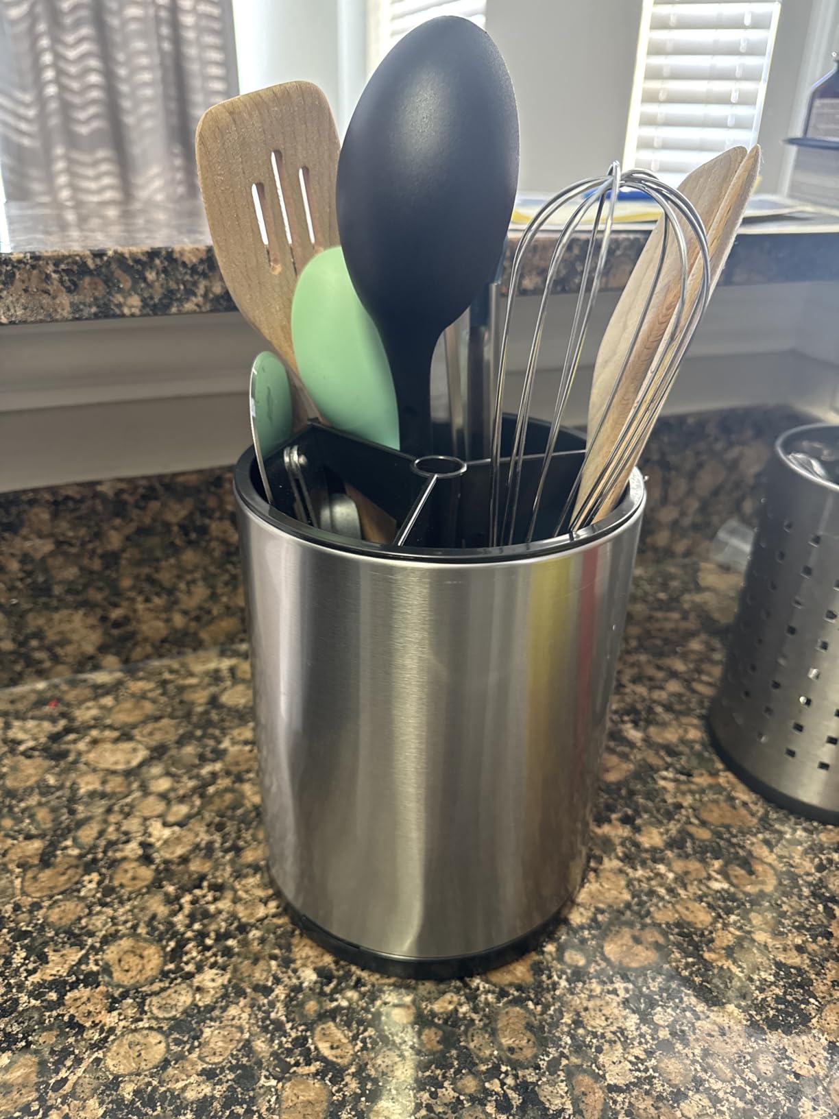 Kitchen Utensil Holders for Countertop 360° Rotating Utensil Caddy Extra Large Utensil Crock Cooking Utensil Holder for Kitchen Counter customer photo 1