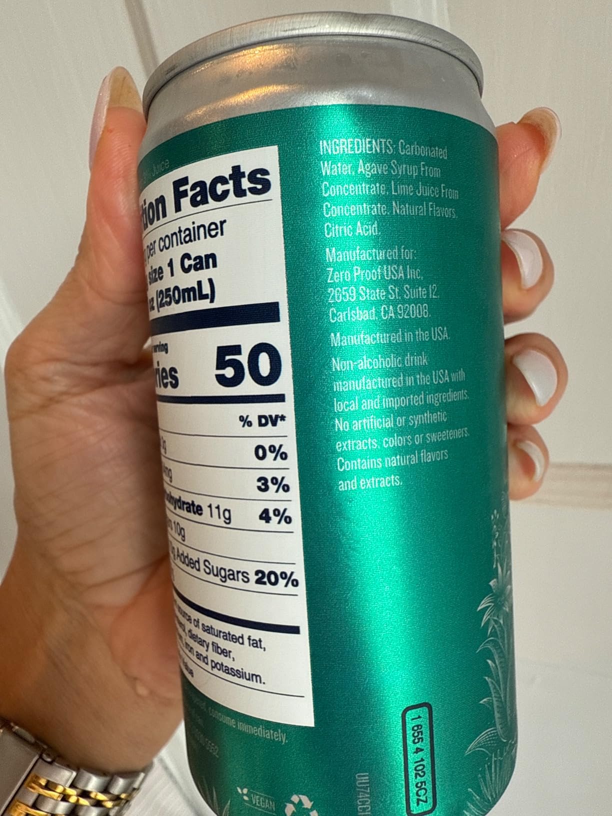 Lyre's Non Alcoholic Margarita, Award-Winning Alcohol Free Margarita Cans, Ready-to-Drink Mocktail Made in the USA with Premium Zero Proof Tequila, 50 Calories Per Can, 4-Pack (8.45 Fl Oz x 4) customer photo 1