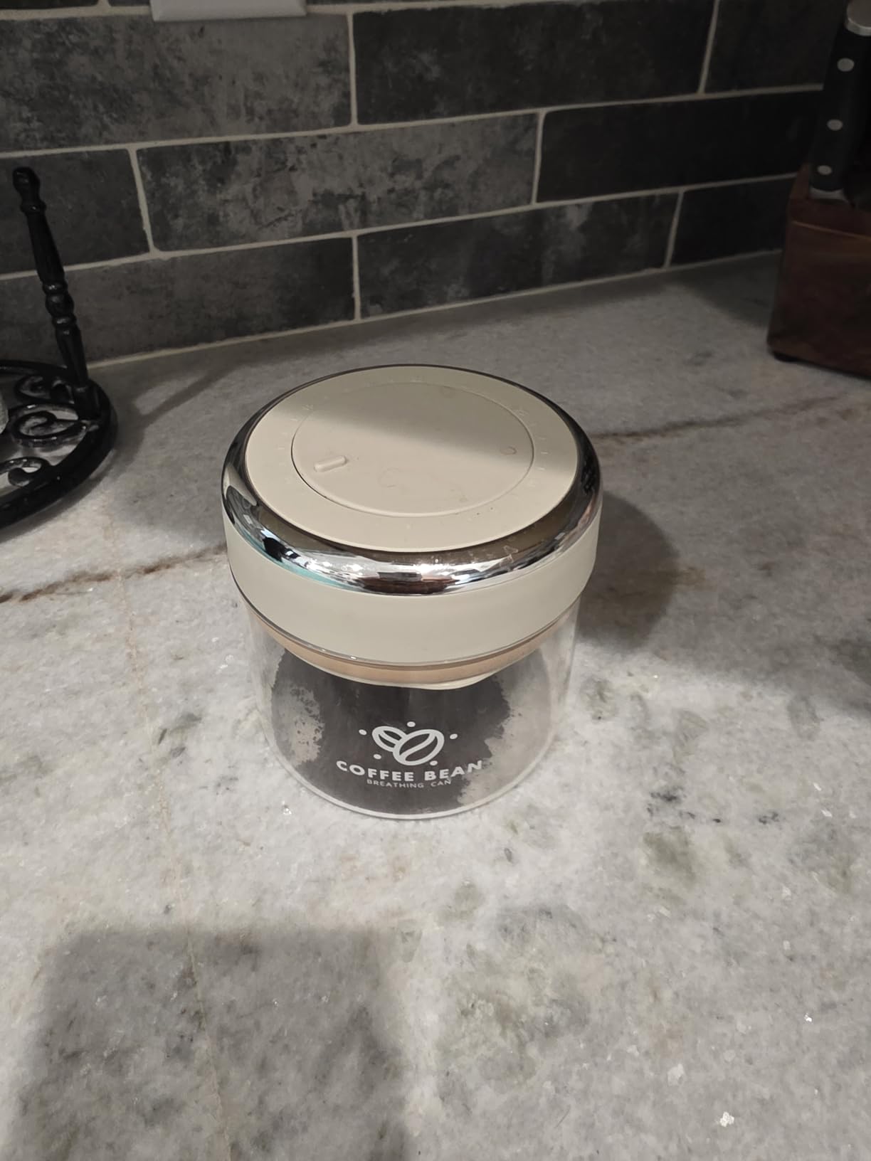 Coffee Bean Storage Container with One-way Valve Airtight Lid Date Tracker for Coffee and More Food Fresh and Storage, Clear Borosilicate Glass Coffee Canister(1.2 Qt - 13.1 OZ) customer photo 1