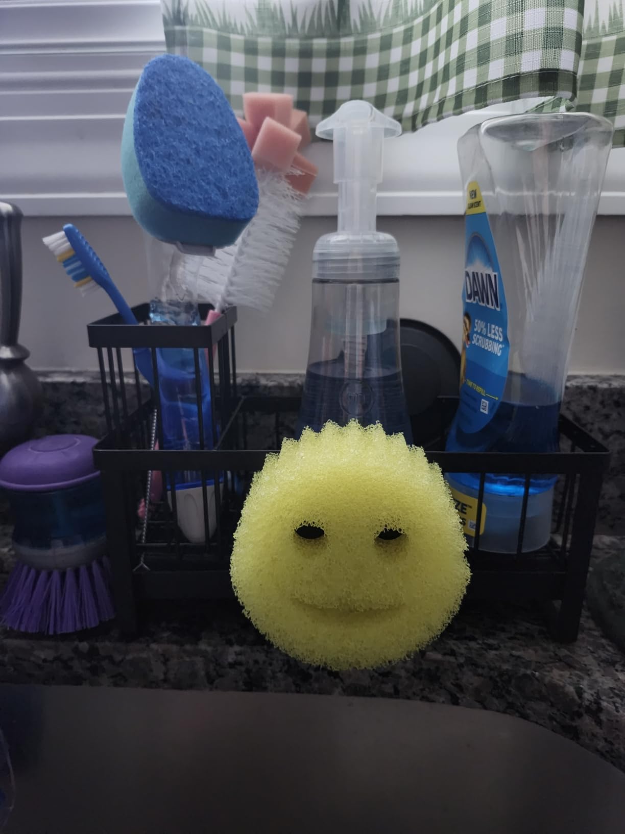 Sponge Holder for Kitchen Sink, Smiley Face Sink Caddy with Removable Brush Holder, Self-Draining Sponge Caddy customer photo 1