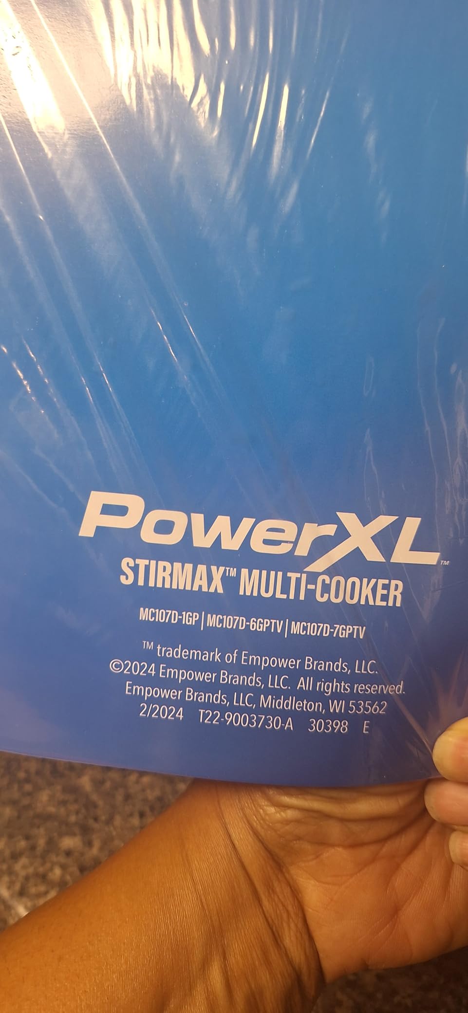 STIRMAX DELUXE 7.5 Quart Digital Multi-Cooker with Automatic Paddle to Stir and Shred, 9 in 1 programmable presets to Sauté, Sear, and Brown Food Before Simmering - Accessories, Skillet, & Cookbook customer photo 2