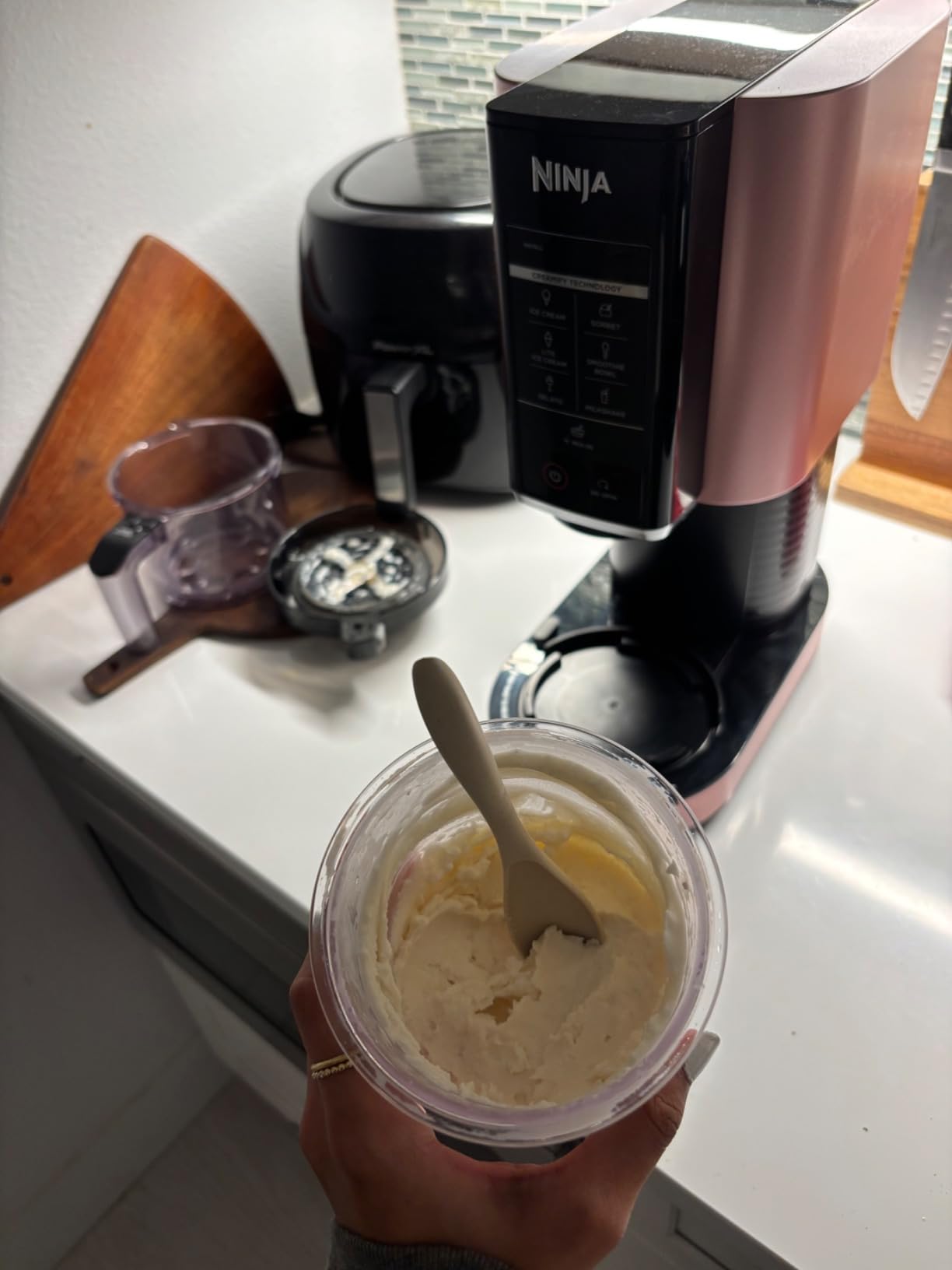 Ninja NC301 CREAMi, Ice Cream, Gelato, Milkshake, Sorbet, and Smoothie Bowl Maker, 7 One-Touch Programs, Rose Gold (Renewed) customer photo 1
