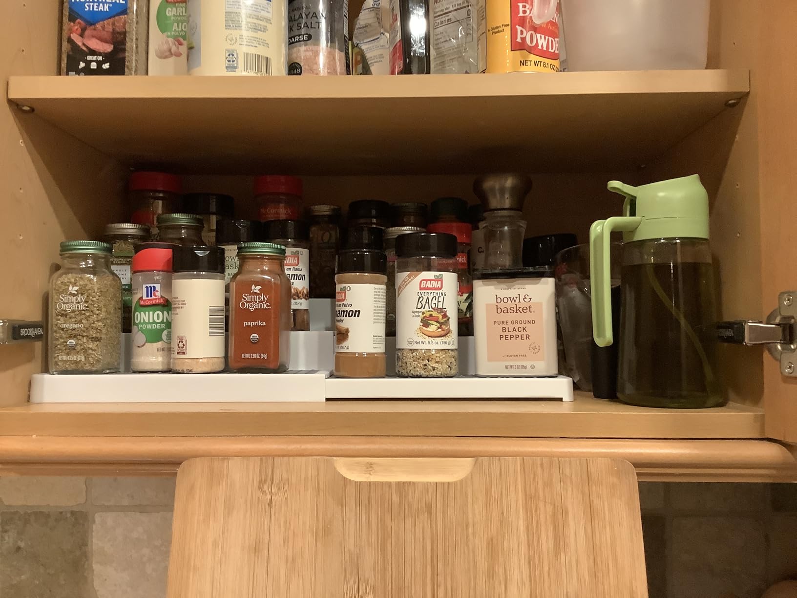 Oizeir Expandable Spice Rack Organizer for Cabinet (2 Pack), 3-Tier Clear Tiered Shelf, Non-Slip Adjustable Spice Cabinet Organizer for Kitchen Pantry, Medicine, Seasoning & Bottle Storage customer photo 1