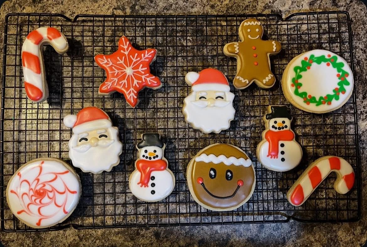 Christmas Cookie Cutter Set 6 Pieces - Christmas Tree, Gingerbread Man, Snowman, Snowflake, Candy Cane, Santa Face Shapes for Holiday Food Party Decorations and Baking customer photo 2