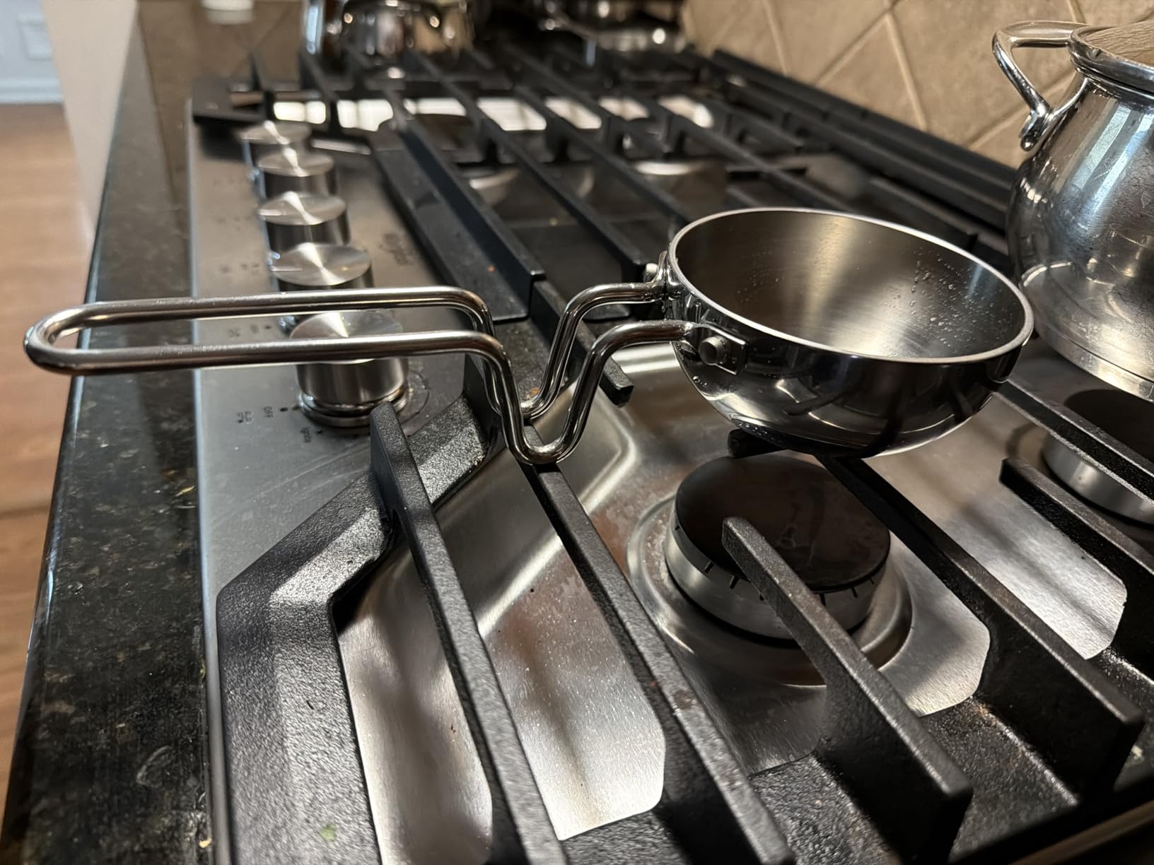 Tramontina Utsava 4-Inch Tri-Ply Clad Stainless Steel Tadka, Spice Heating Pan for Indian Cooking customer photo 1