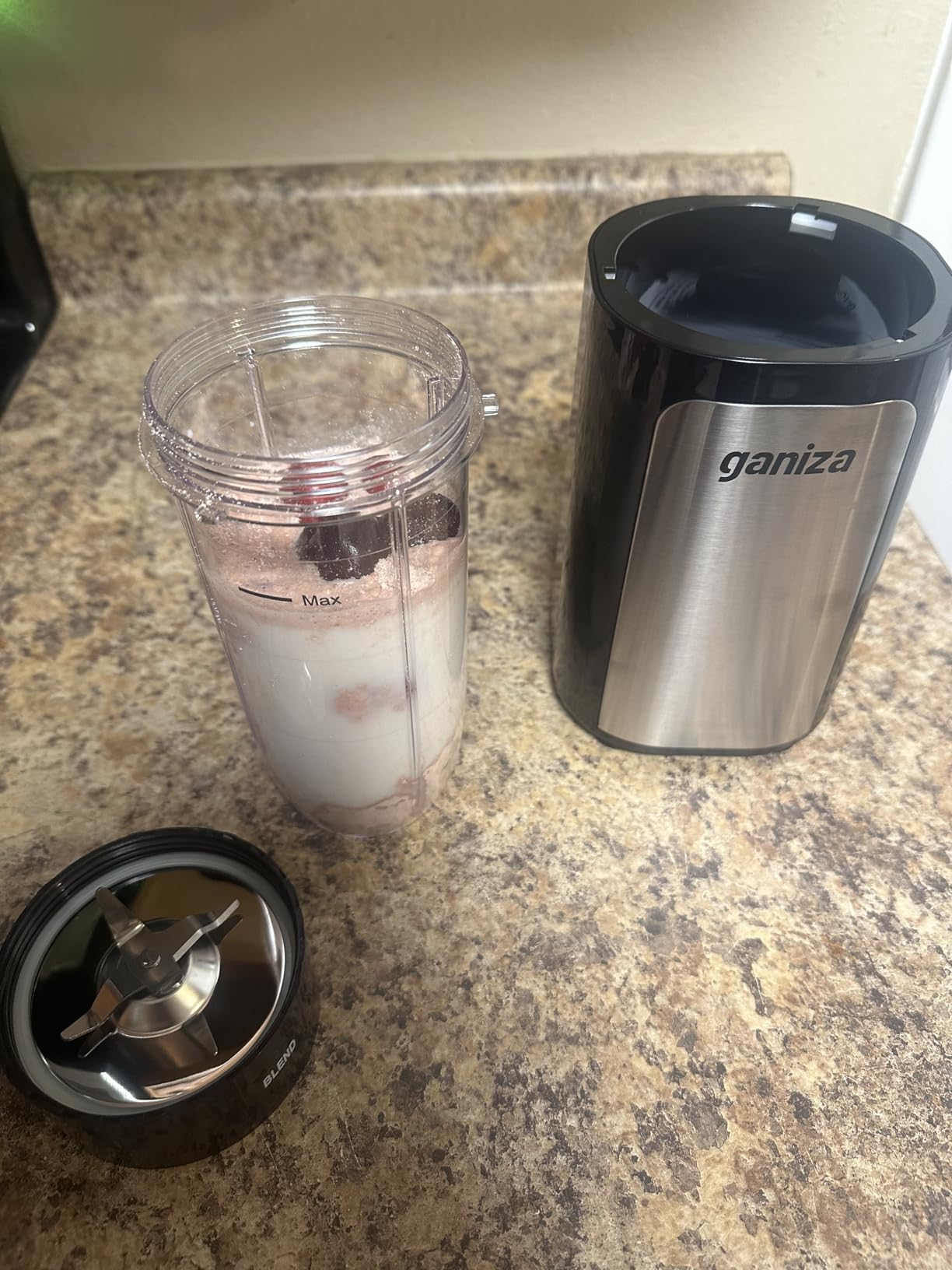 Ganiza Blender for Smoothies, 14Pcs Personal Blender for Shake and Smoothies for Kitchen with 3 Portable Cups (1x24oz & 2X17oz), Single Serve Smoothie Maker, Nutritious Recipe customer photo 2