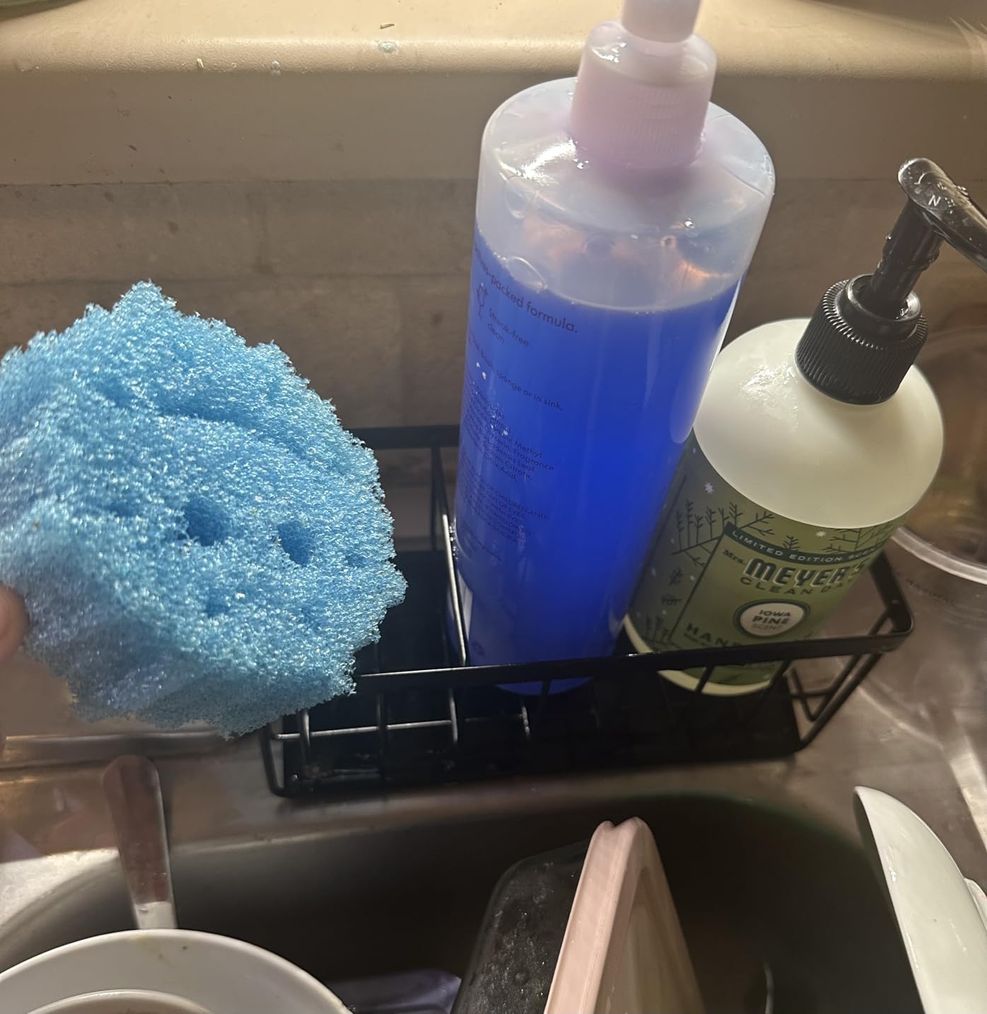 Kitsure Sponge Holder for Kitchen Sink, Rustproof Stainless Steel Sink Caddy Organization and Storage Essentials with High Brush Holder customer photo 2