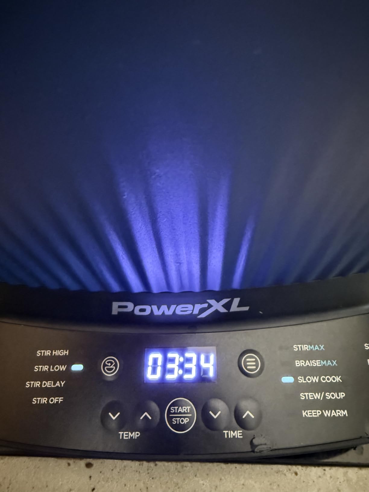STIRMAX Midnight Blue 7.5 Quart Digital Multi-Cooker with Automatic Paddle to Stir and Shred, 9 in 1 programmable presets to Sauté, Sear, and Brown Food Before Simmering customer photo 2