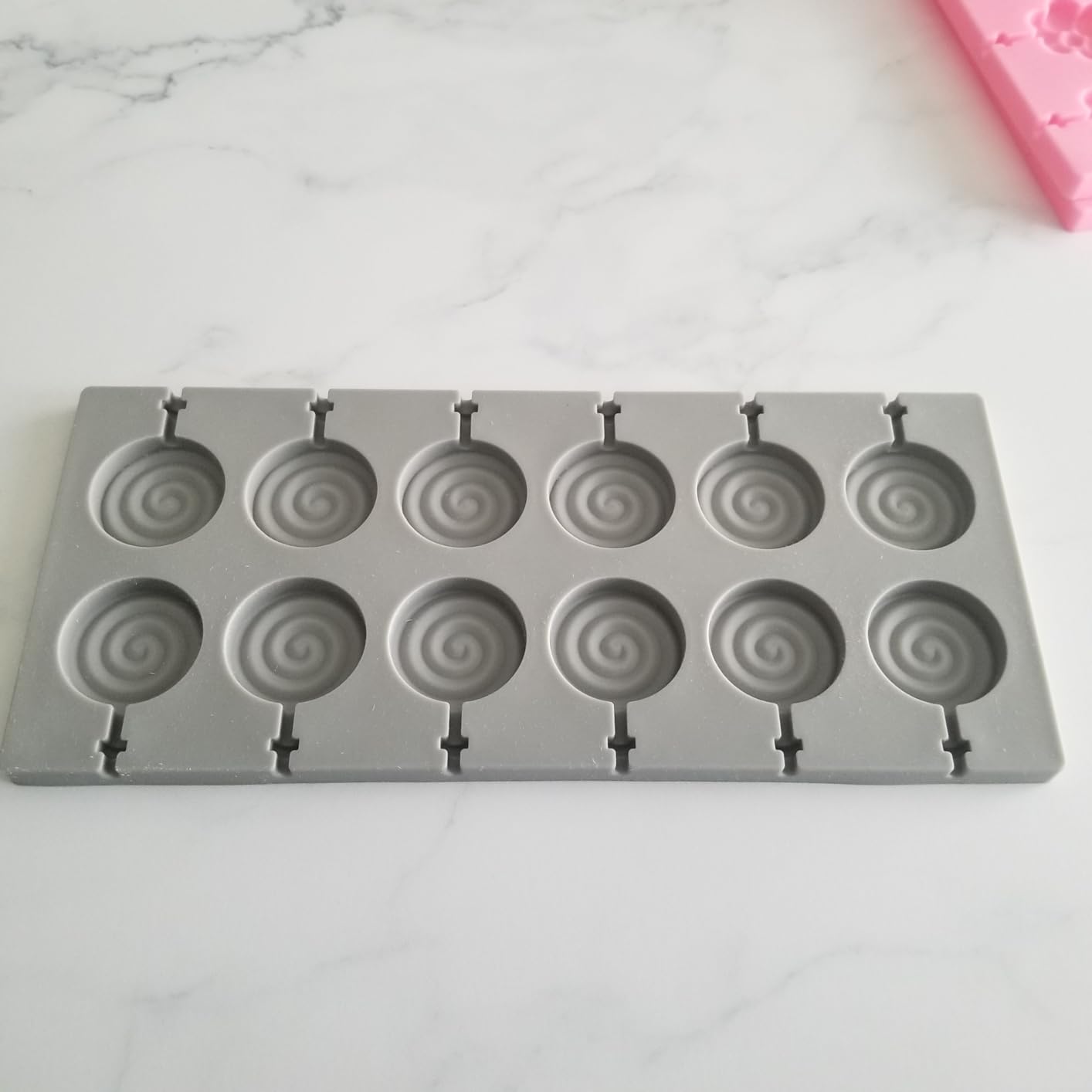 303Pcs Silicone Lollipop Molds Kit, Lollipop Maker Molds Set, Non-Stick Lollipop Candy Molds for Chocolate, 3D Flower Silicone Mold for Hard Candy with 100P Sticks, 100P Candy Bags, 100P Ties customer photo 1