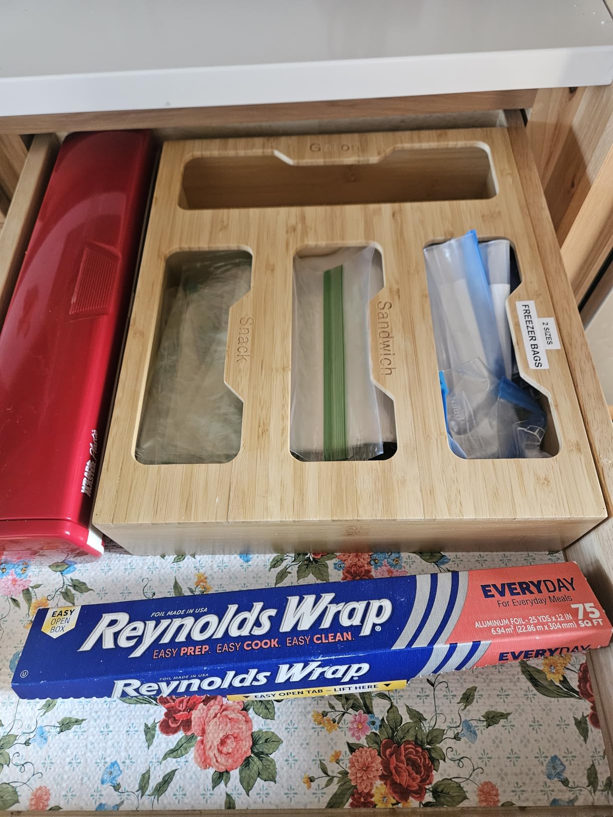 Bamboo Food Storage Bag Organizer for Drawer with Foil & Plastic Wrap Dispenser - 4 in 1 Premium Kitchen Drawer Organizer for Gallon, Quart & Sandwich Bags customer photo 1