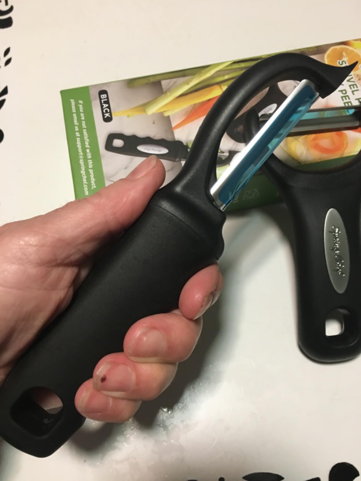 Spring Chef Premium Y & Vegetable Julienne Peeler Set for Kitchen with Stainless Steel Sharp Blades - Carrot Peelers with Comfortable Handles - Perfect for Zucchini, Cucumber, Papaya, Potato - Black customer photo 1