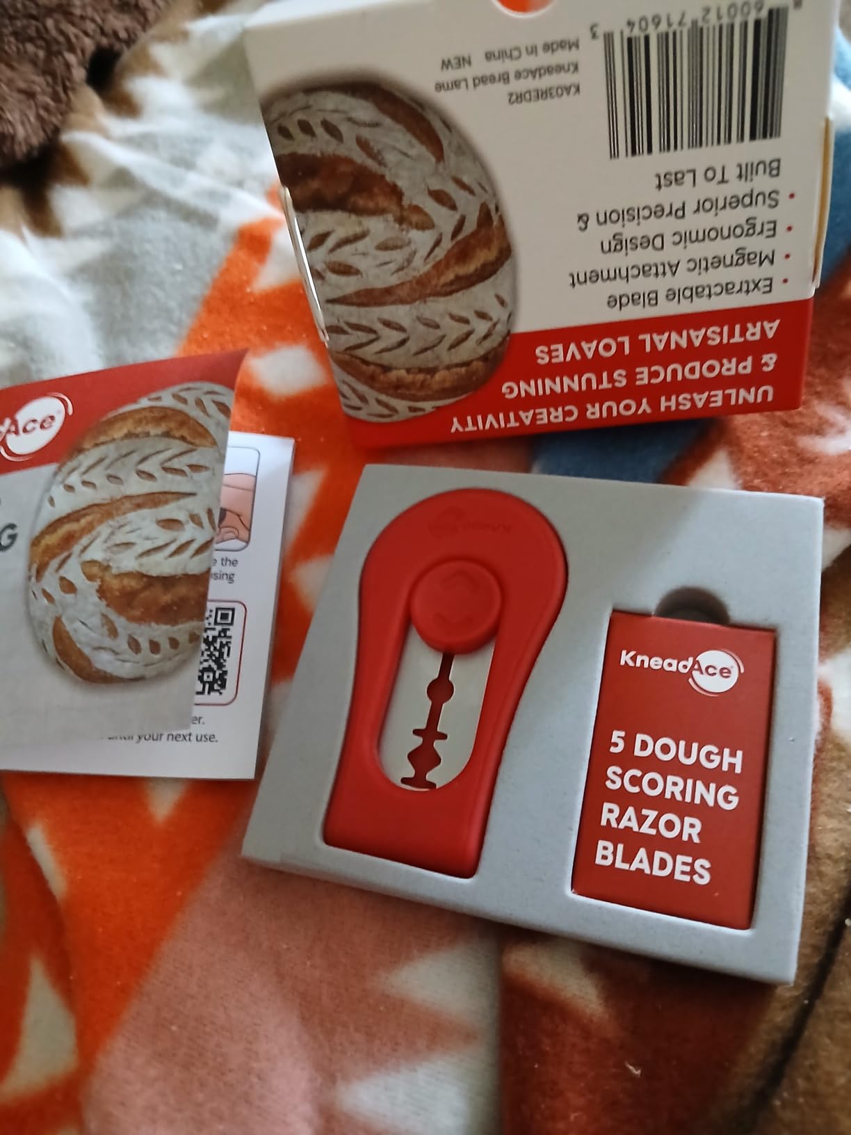 KneadAce Upgraded Extractable & Magnetic Bread Lame Dough Scoring Tool - Professional Sourdough scoring tool for Sourdough Bread baking & Bread Making Tools - Scoring Patterns booklet & 5 Razor Blades customer photo 2