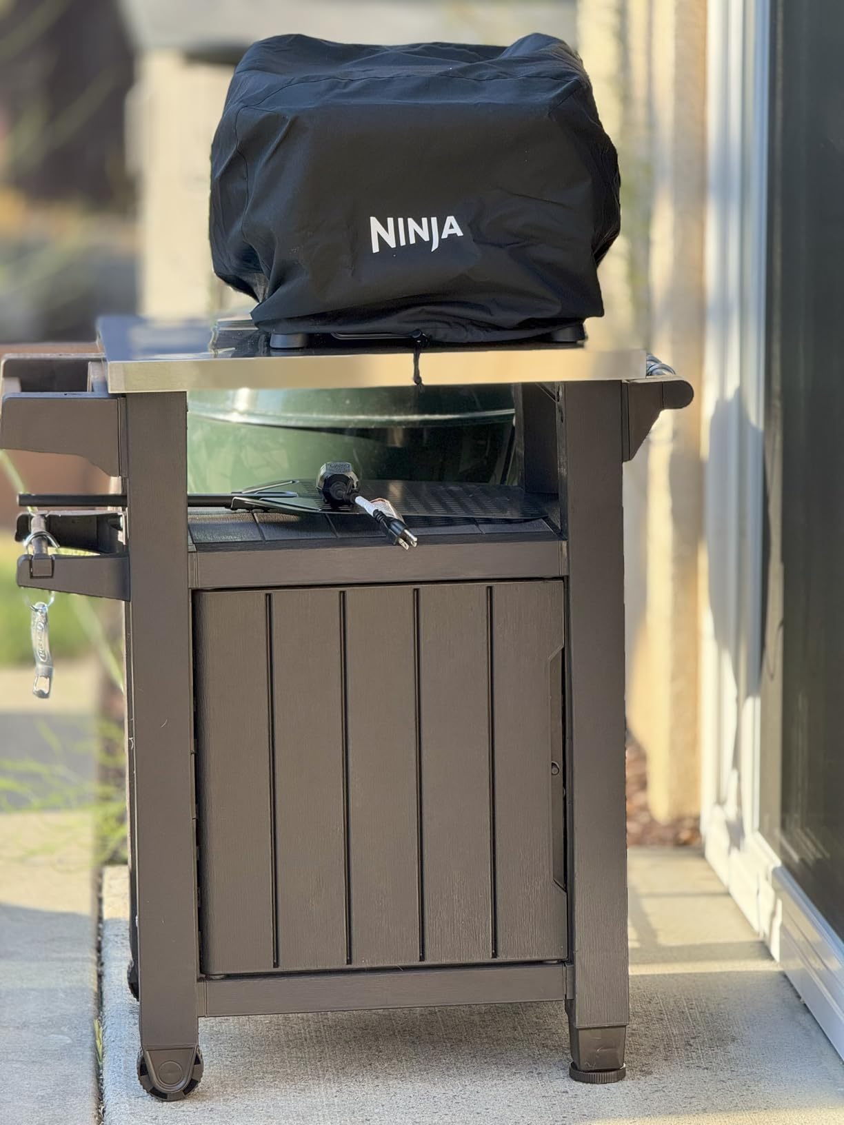 Ninja Artisan Electric Outdoor Pizza Oven with Stone | 12-inch Pizza in 3-minutes | 700F Max Temp | 5-in-1 Functionality - Pizza, Bake, Broil, Proof & Warm | Makes Full Meals | Gray | MO201 customer photo 2