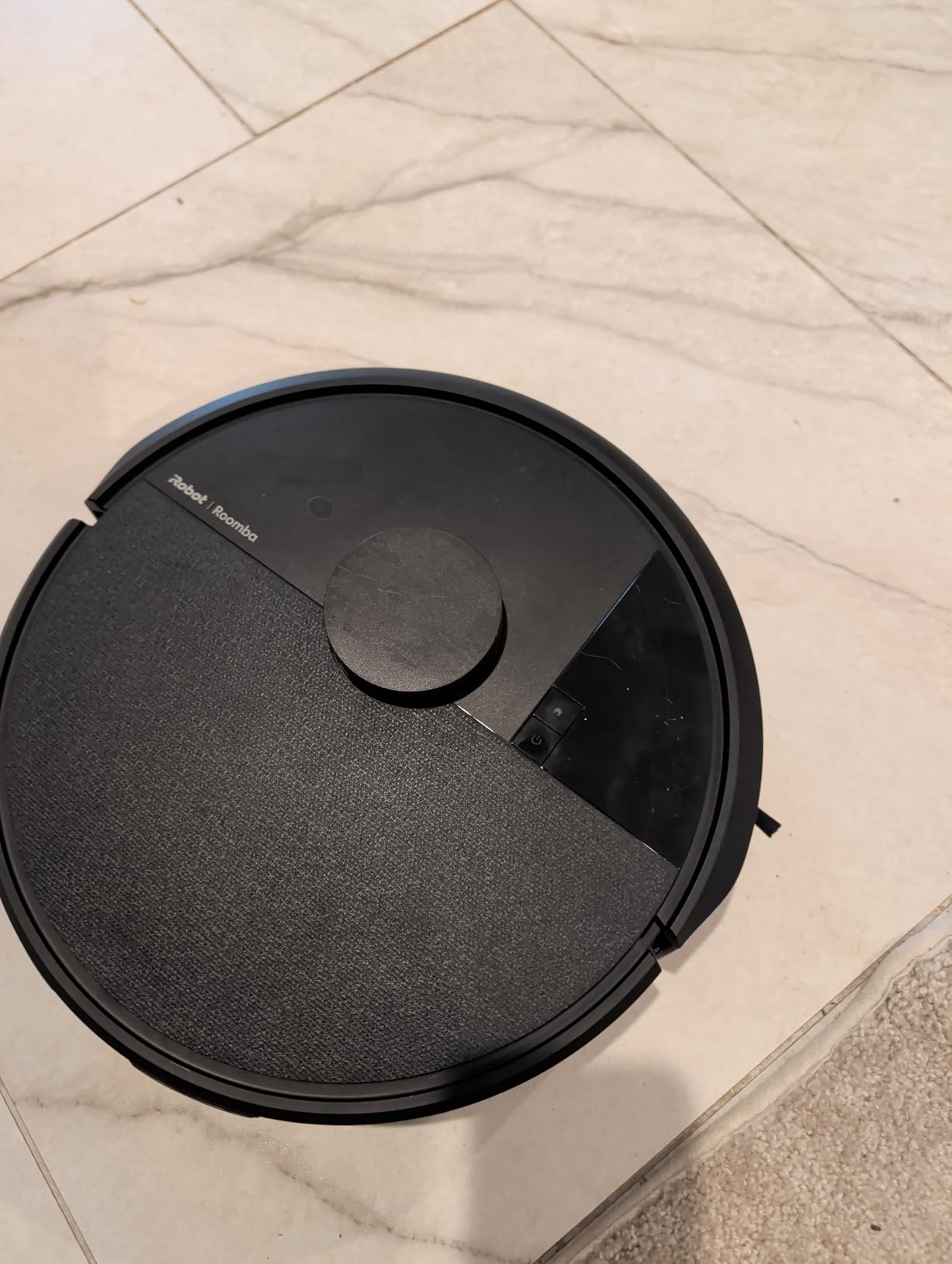 iRobot Roomba 105 Vac Robot Vacuum - Easy to use, Intense Power-Lifting Suction, LiDAR Navigation, Multi-Surface Cleaning, Cleans in Neat Rows, Self-Charging customer photo 2