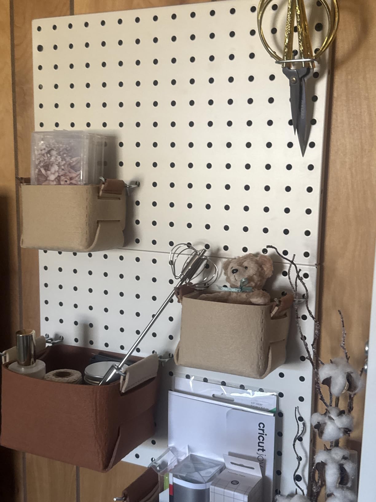 Peg Board, 4 Pack Metal PegBoard Organizer with Accessories, White Pegboard Panels with 50 Pcs Hooks and Baskets, Wall Organizer for Office, Craft Room Organization, Garage, Sewing Room customer photo 1