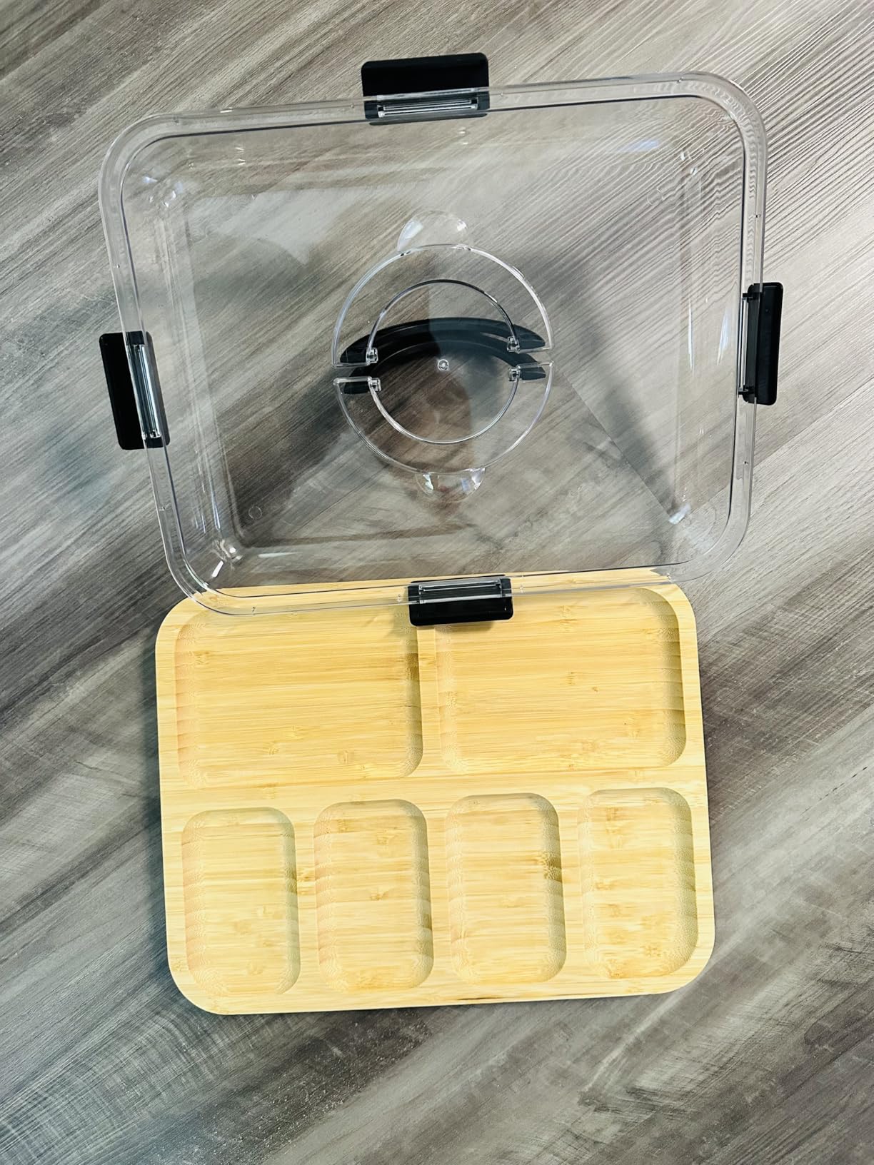 Charcuterie Board with Clear Lid and Handle,6 Compartments Bamboo Charcuterie Boxes for Picnics & Entertaining,Travel Portable Cheese Board Cutting Boards Perfect for Snacks& Fruit (White) customer photo 1