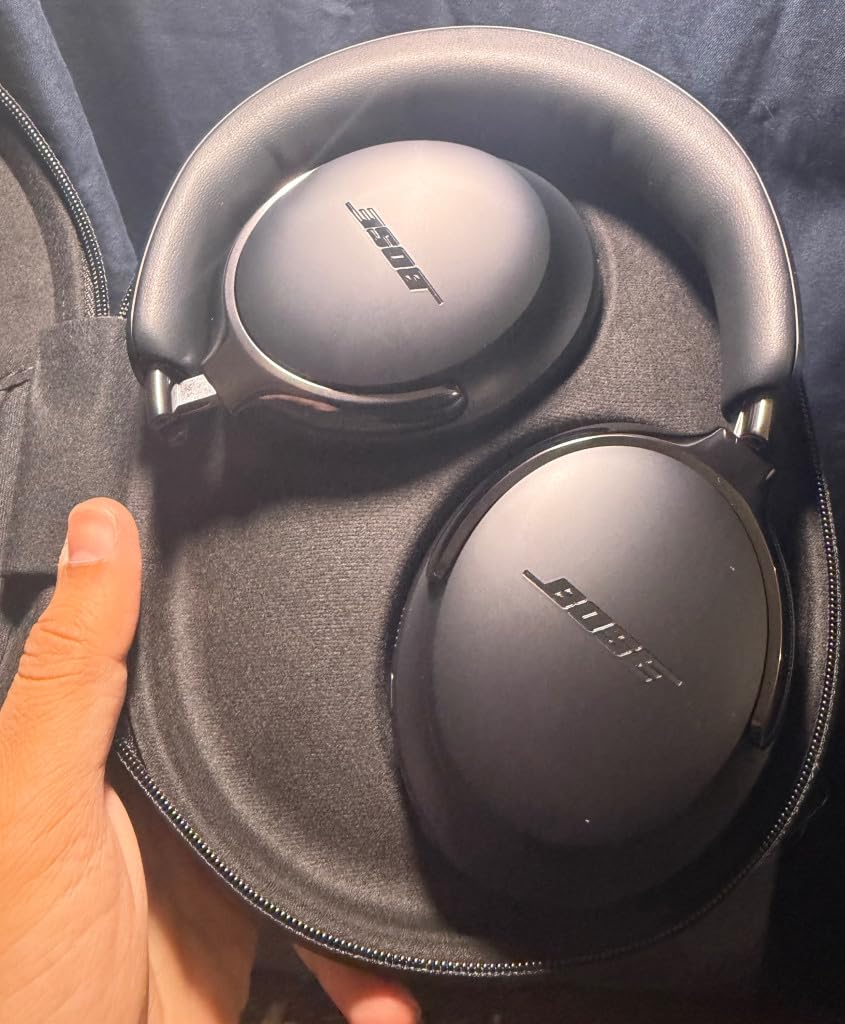 Bose QuietComfort Ultra Bluetooth Headphones (2nd Gen), Wireless Headphones with Spatial Audio, Over Ear Noise Cancelling with Mic, Up to 30 Hours of Playtime, Driftwood Sand - Limited Edition customer photo 2
