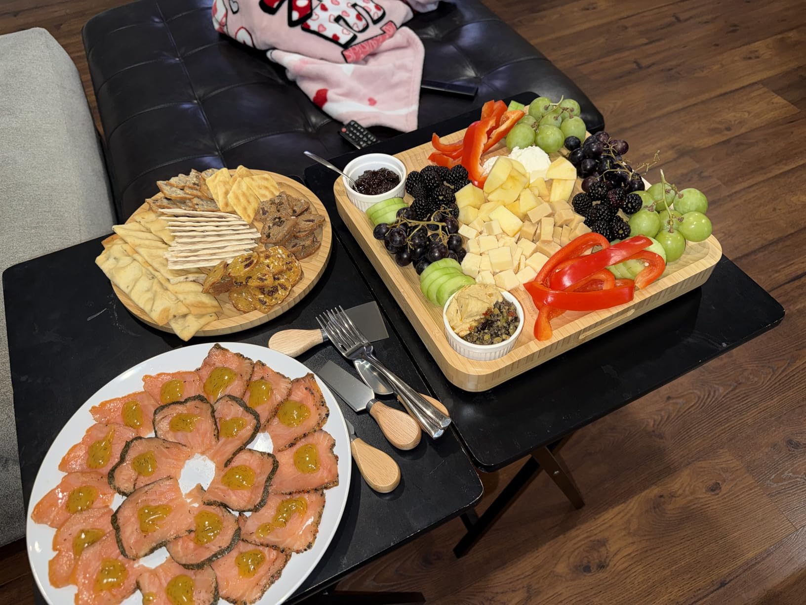 Premium Charcuterie Board with Lid - Bamboo Cheese Board Set with Utensils, Drawer & Fruit Tray - House Warming Gifts New Home, Wedding, Birthday, Bridal Shower (Cream) customer photo 1
