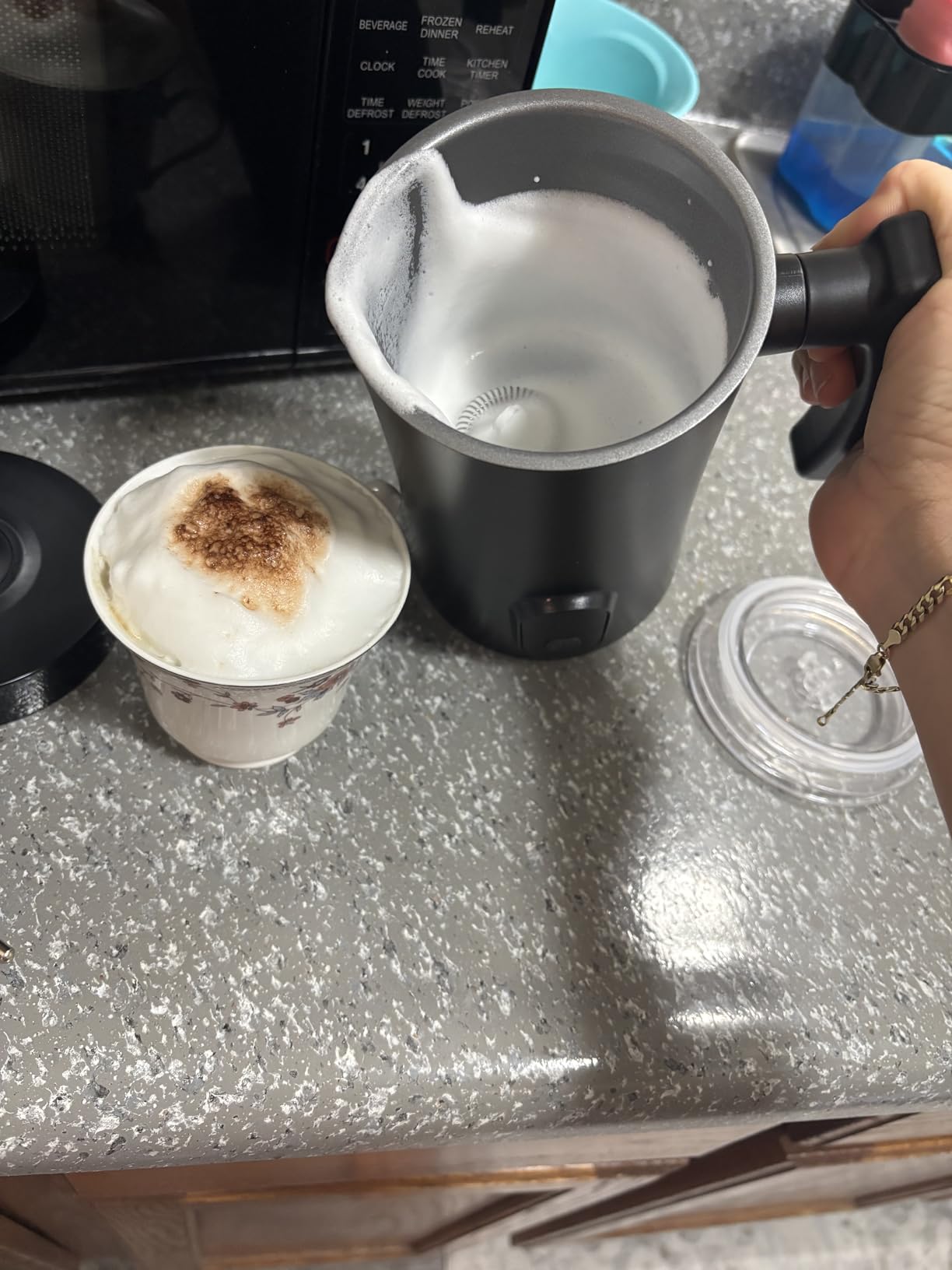 Milk Frother, 4-in-1 Electric Milk Steamer, 350ml/11.8oz Automatic Frother Machine for Coffee, Warm and Cold Foam, Temperature Control for Latte, Cappuccino, Hot Chocolate customer photo 1