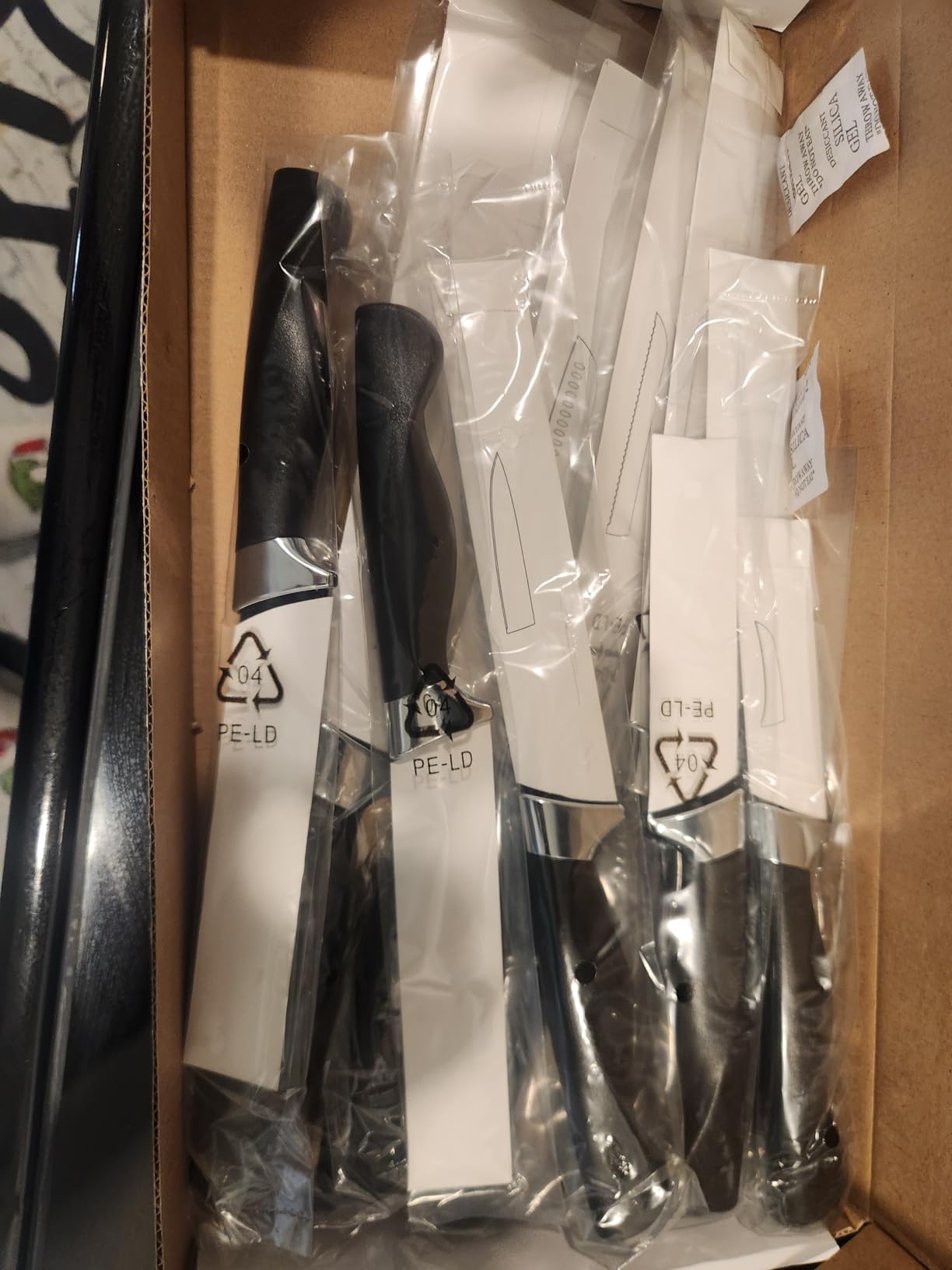 Knife Set, Amorston 21 Pieces Kitchen Knife Set with Block and Sharpener, Ultra-Sharp Knives Set with Ergonomic Handles, Black German Stainless Steel Knife Block Set, Dishwasher Safe customer photo 2