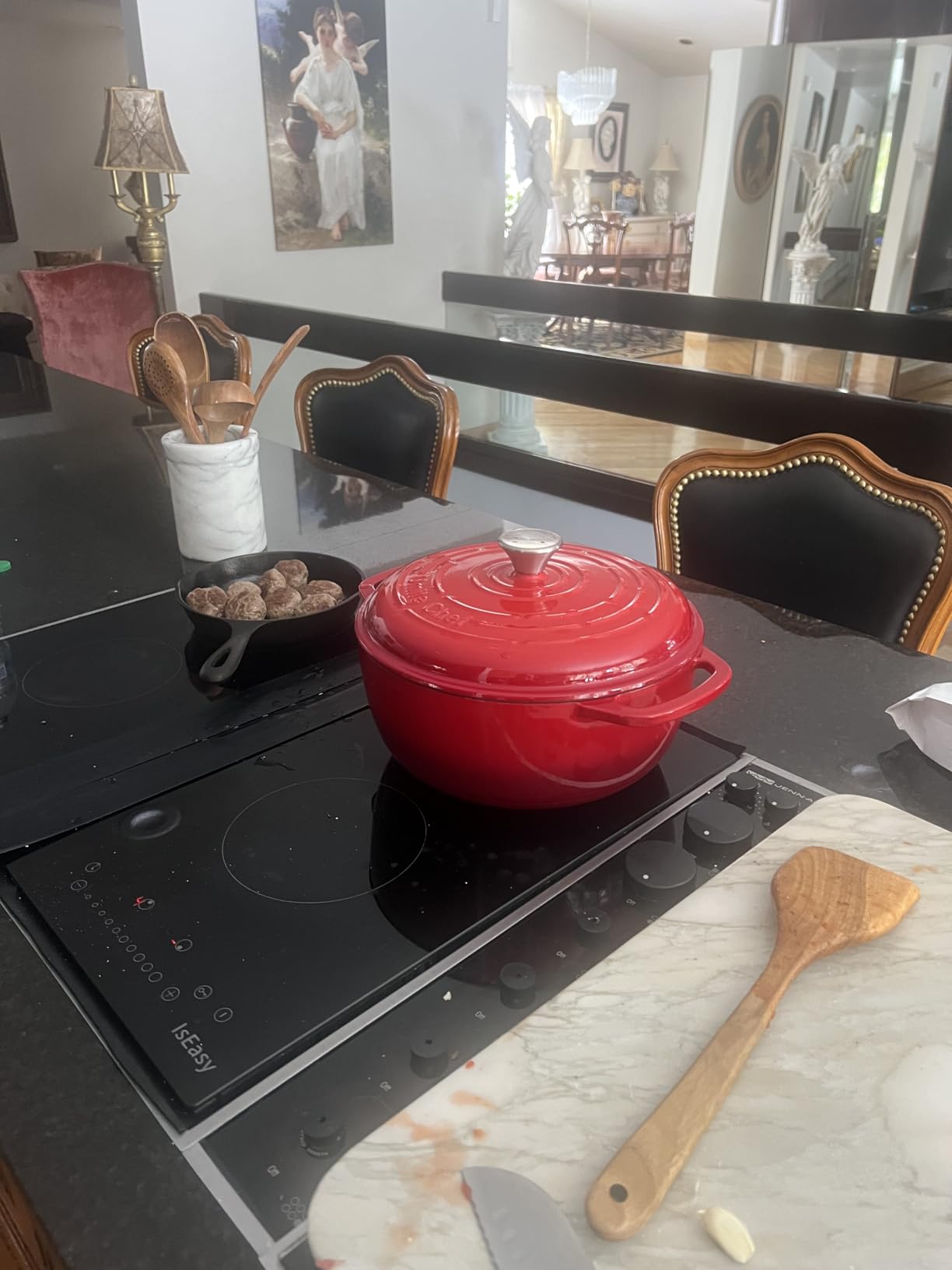 Umite Chef 6QT Enameled Cast Iron Dutch Oven with Lid, Versatile Heavy-Duty Cookware Pot for Baking Bread, Braising, Soups & Stews, Oven & Stovetop Safe with Heat Resistant Gloves(Red) customer photo 1