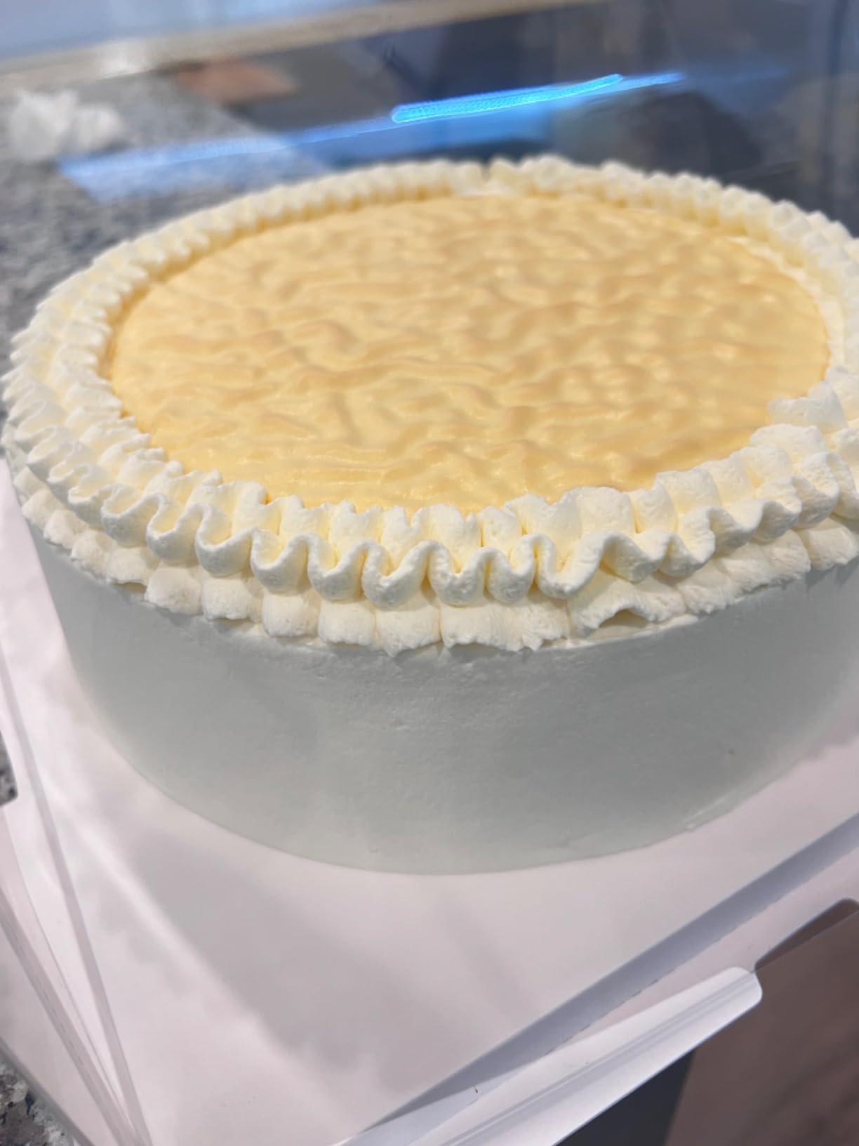 Cake Decorating Machine 4-12 Inch Electric Cake Icing & Frosting Smoother with Adjustable Speed, 60-320 RPM, Beveled Scraper, Dual Rotation, Low Noise 200W 110V Stainless Steel, 45LB Capacity customer photo 1