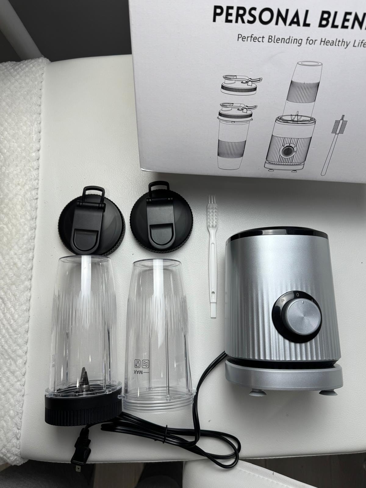 Blender for Smoothies Portable Personal Blender for Shakes and Smoothies for Kitchen with 2 * 24oz Portable Cups and Extra Lid, Smoothie Maker Machine for Juices, Baby Food, Nutritious Recipe customer photo 2